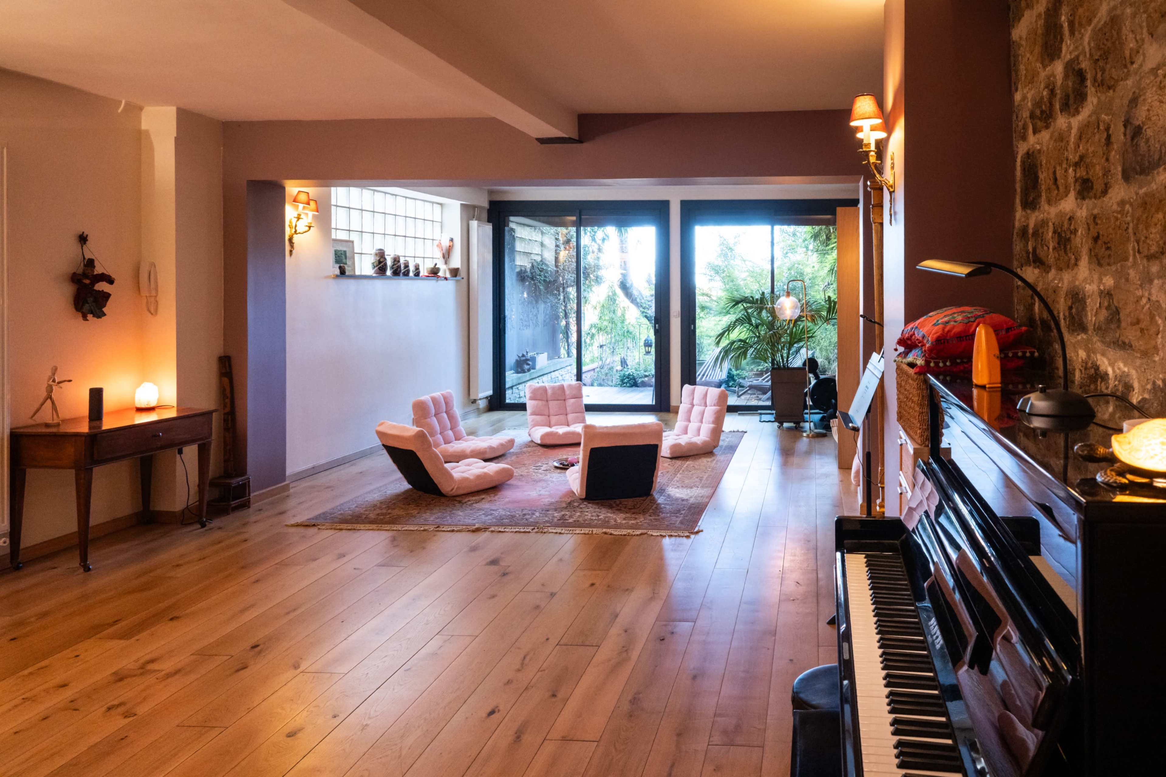 Salle polyvalente avec jardin Image in , Le Pré-Saint-Gervais