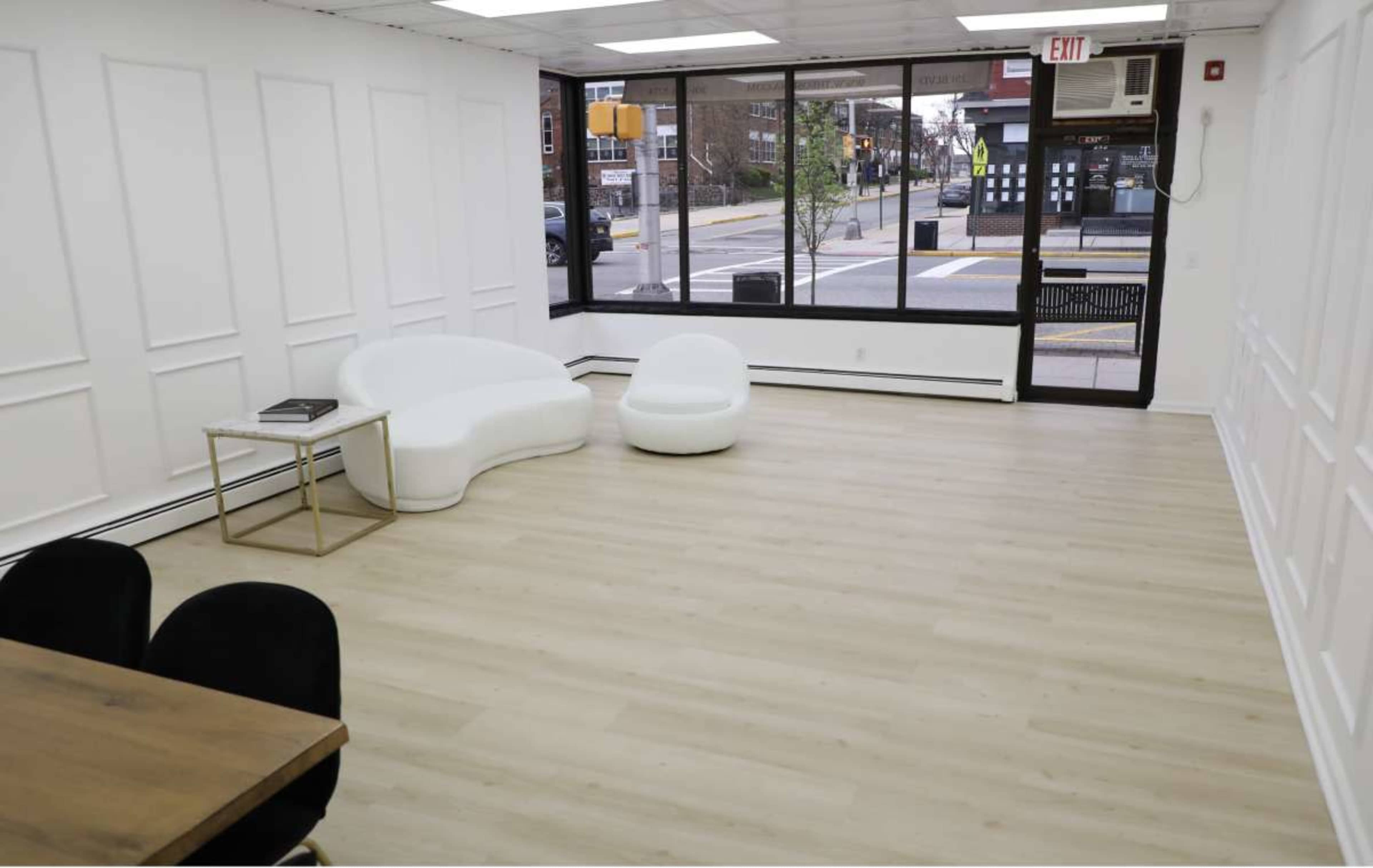 NJ Daylight Luxury Photo Video Content Studio Image in Hasbrouck Heights, Hasbrouck Heights, NJ