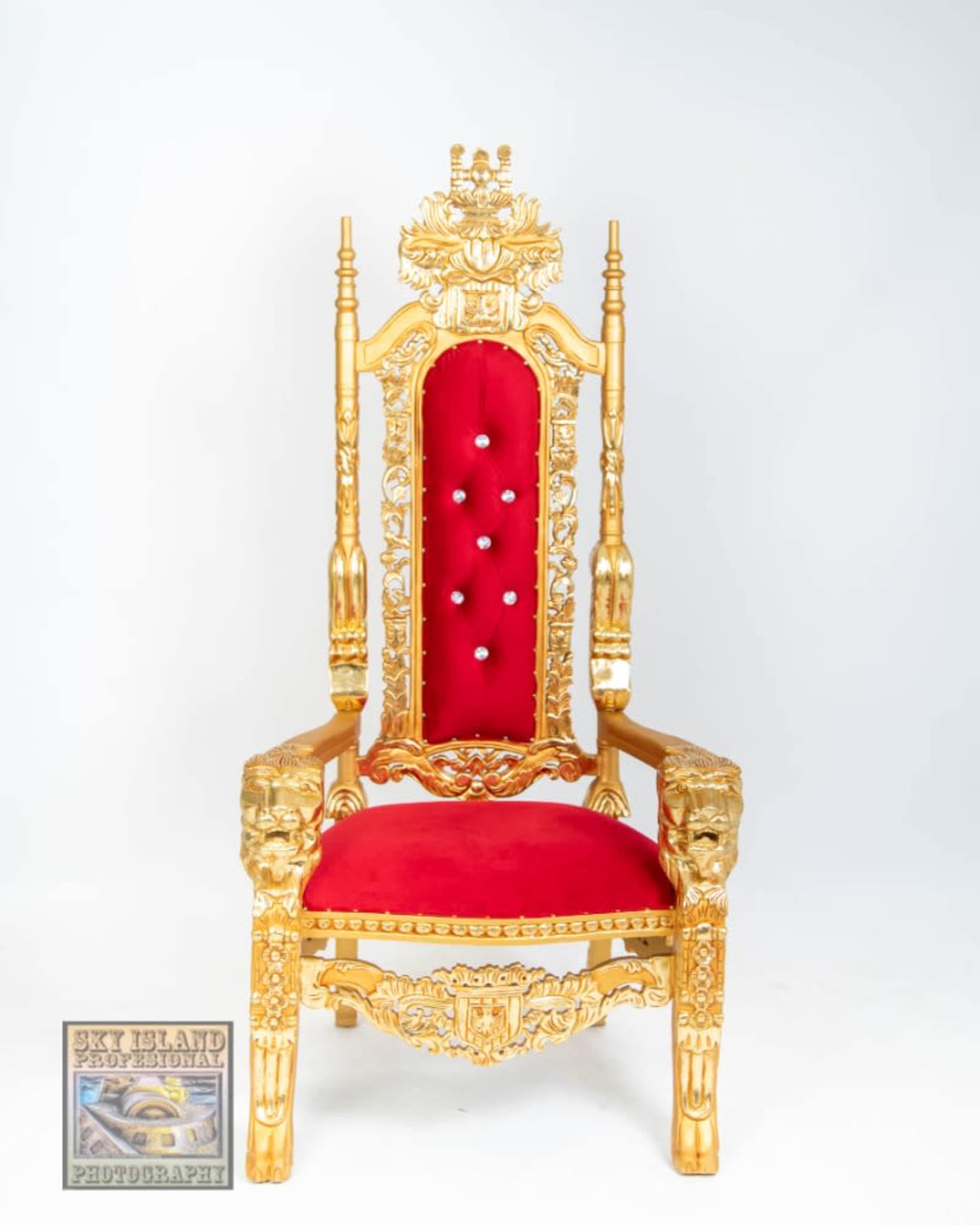 Thrown chair 70" Red and Gold