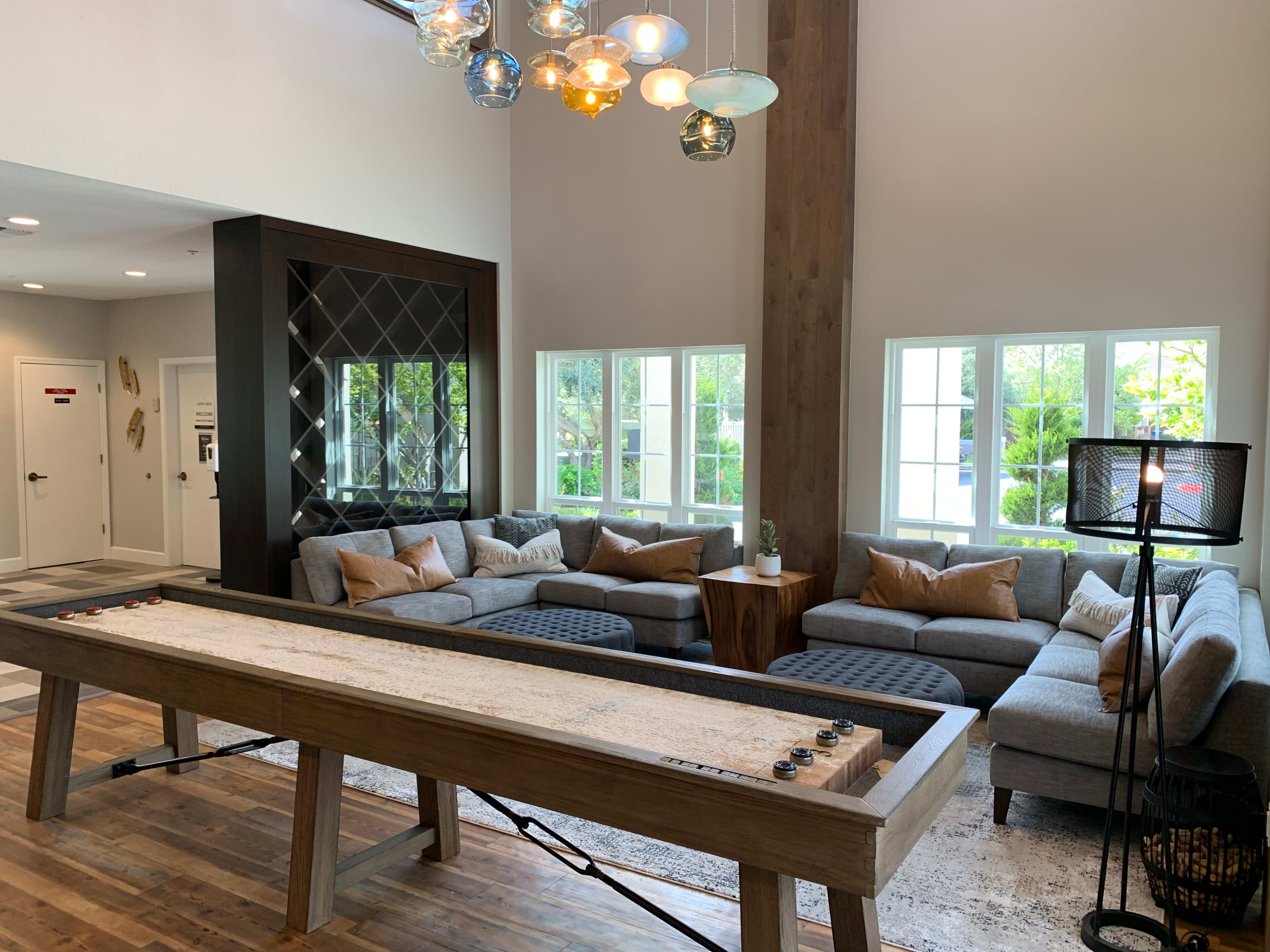 Beautifully Remodeled Lounge Perfect for Entertaining Image in , Petaluma, CA