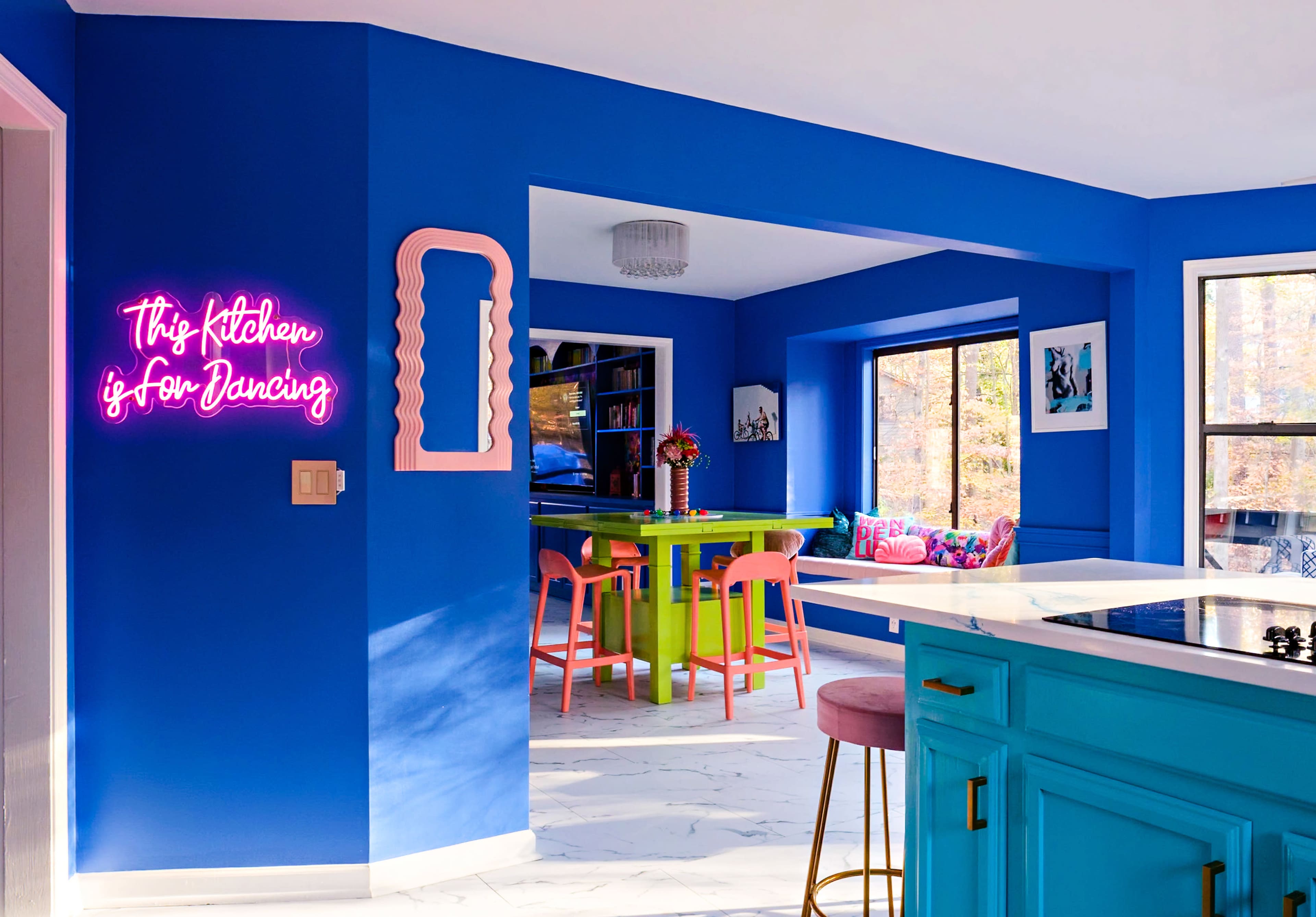 Color-Drenched Dream Home: Perfect for Creators, Influencers, & Productions! Image in Peachtree Corners, Peachtree Corners, GA