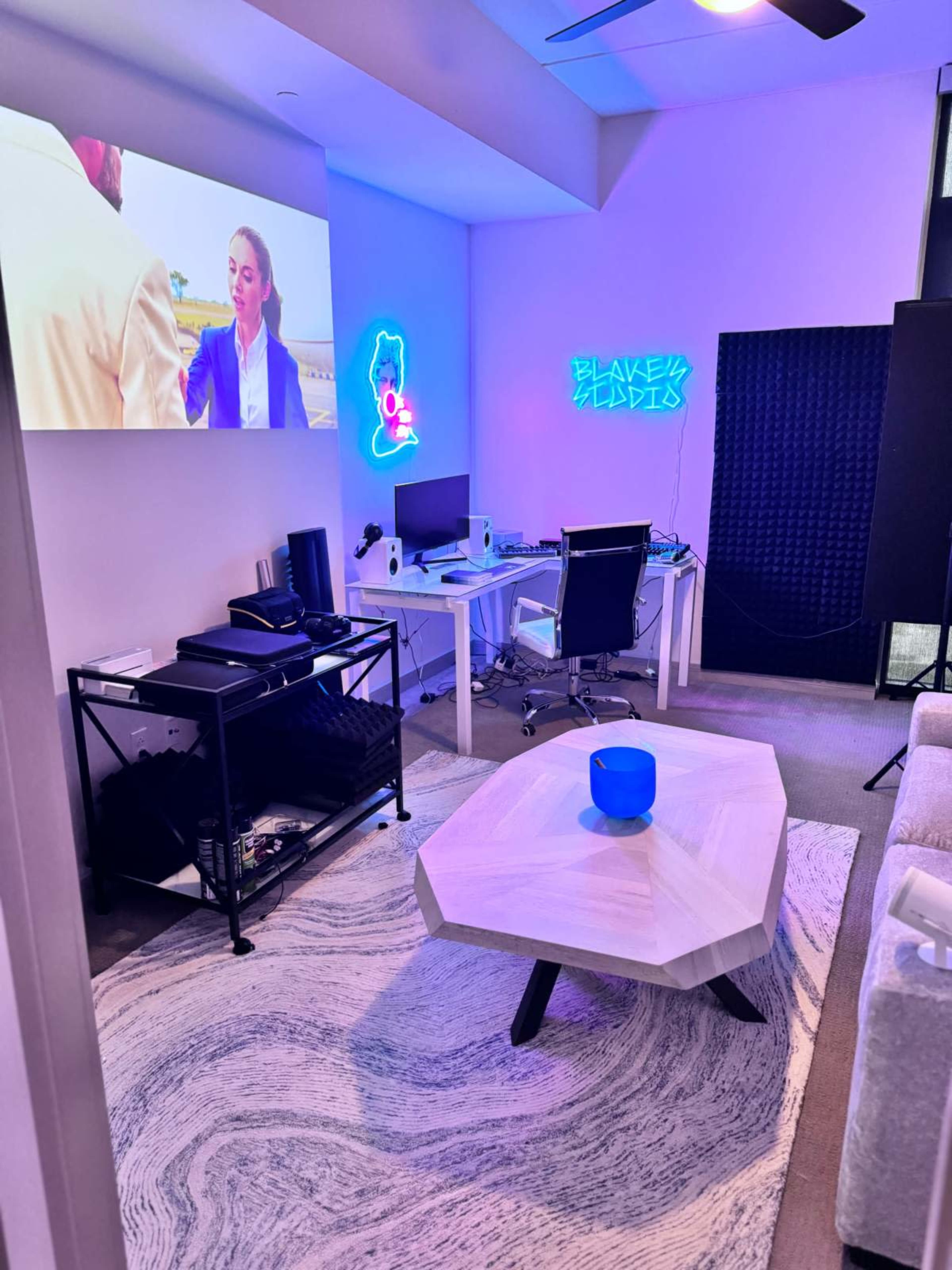 Blakes Studio Image in Oak Lawn, Dallas, TX