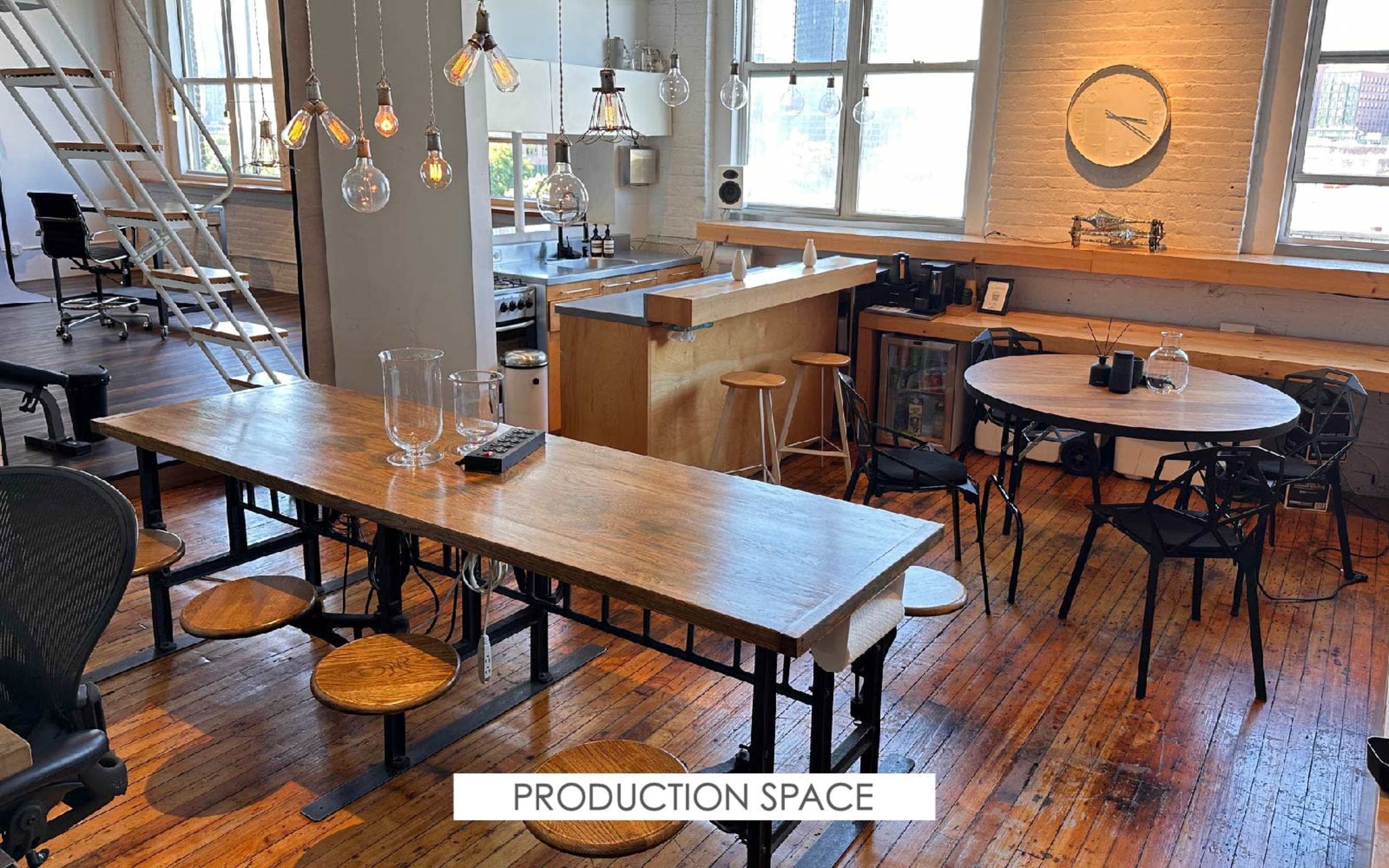 Photo / Video Studio Image in Greenpoint, Brooklyn, NY