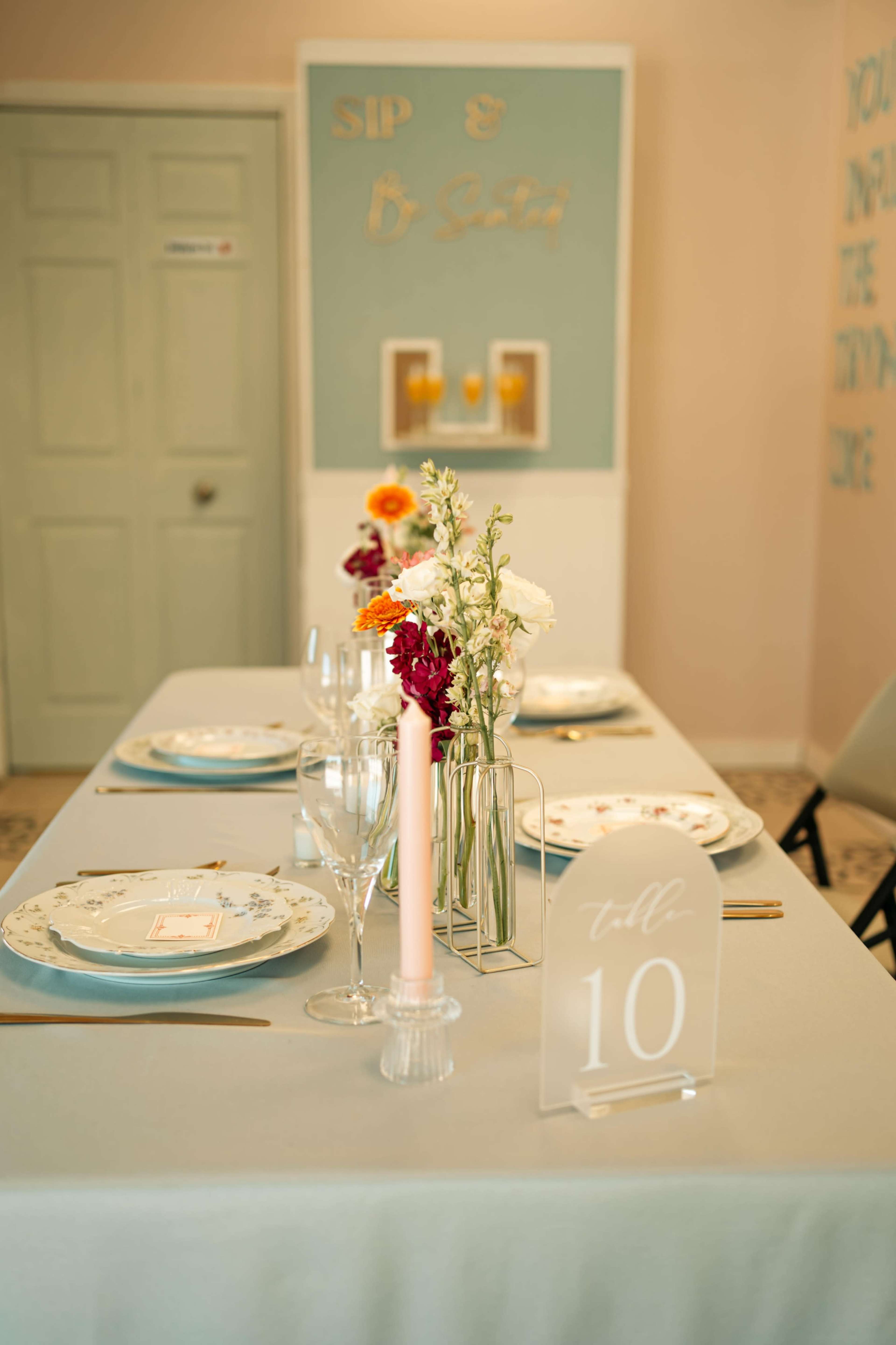 Urban studio with ample natural light Image in Largo, Largo, FL