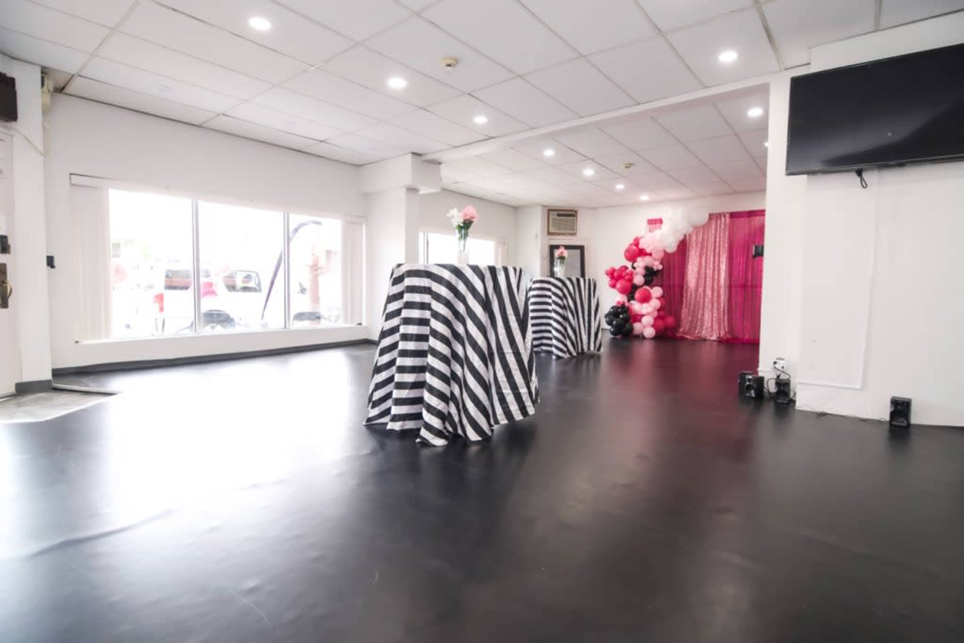 Urban sleek dance studio Image in Upper Darby Township, DREXEL HILL, PA