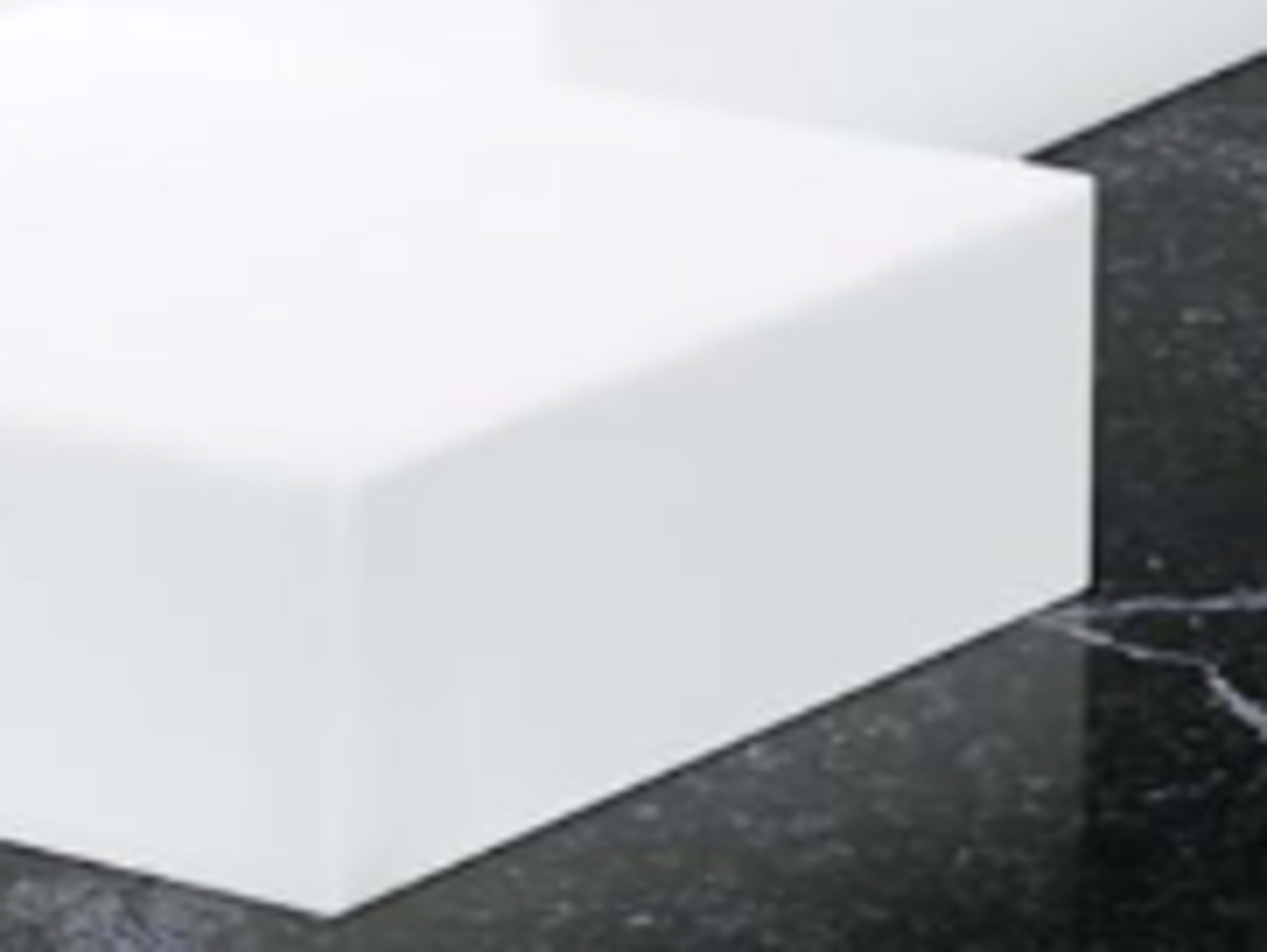 Low White posing box