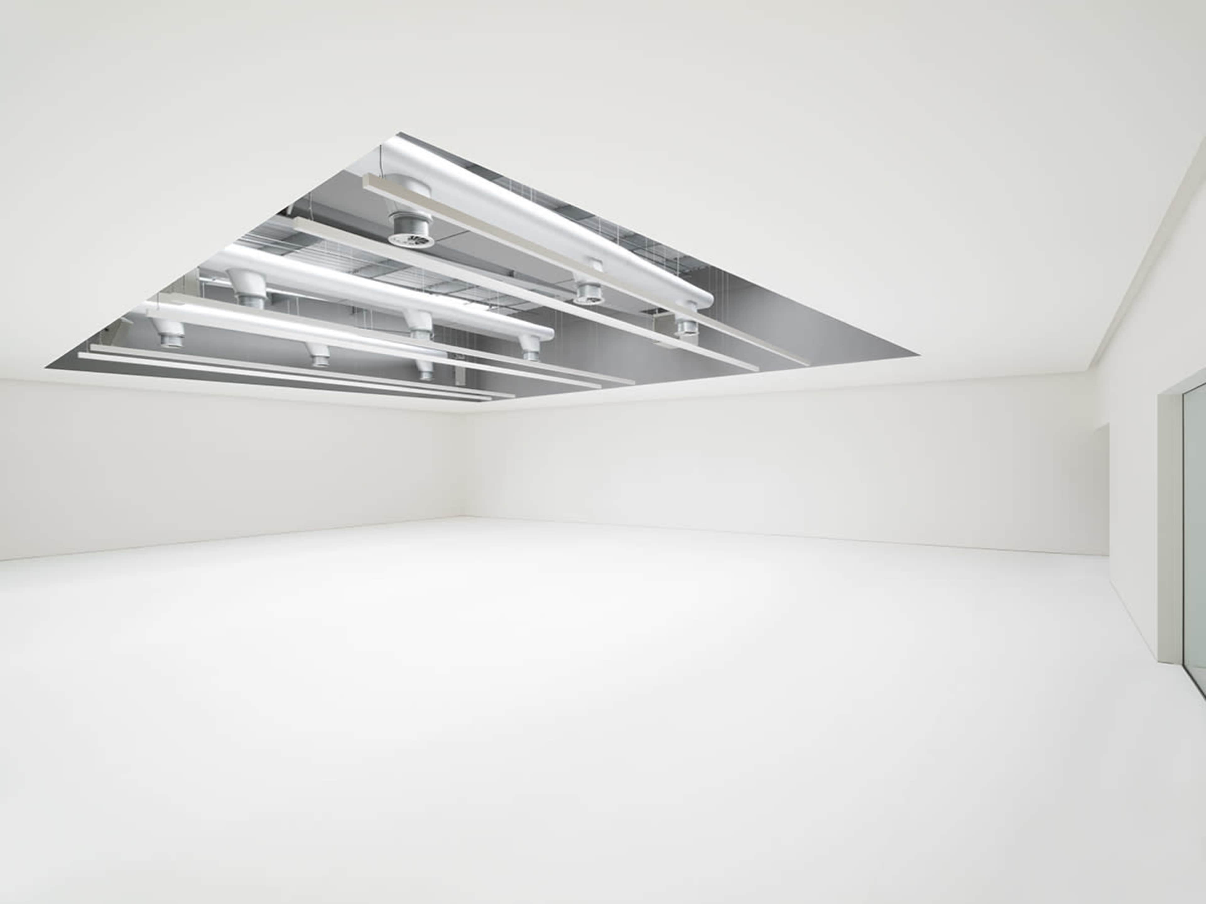 Modern versatile dance and film studio Image in Stratford, London, ENG