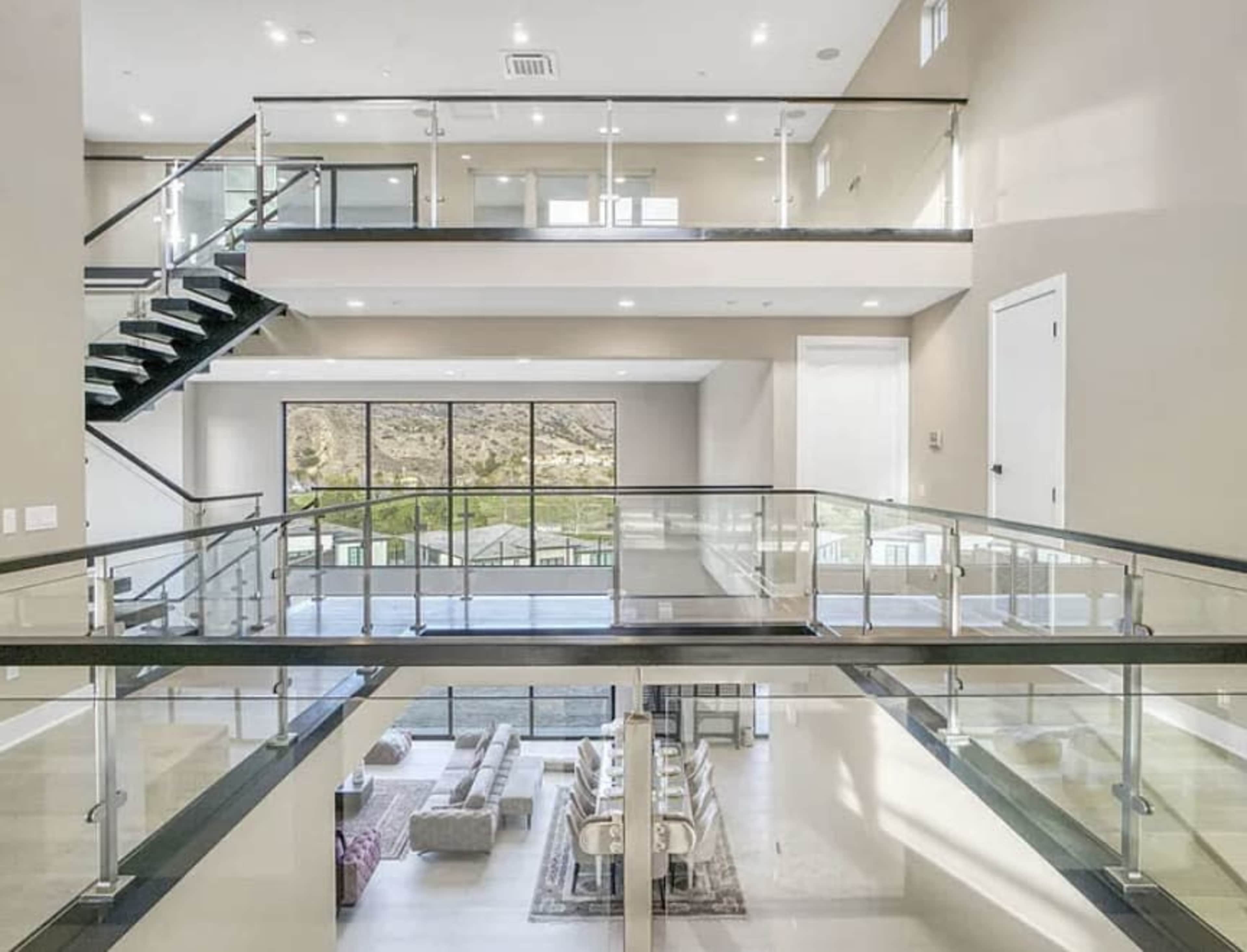 Luxury Entertainment Home Image in Chatsworth, Porter Ranch, CA