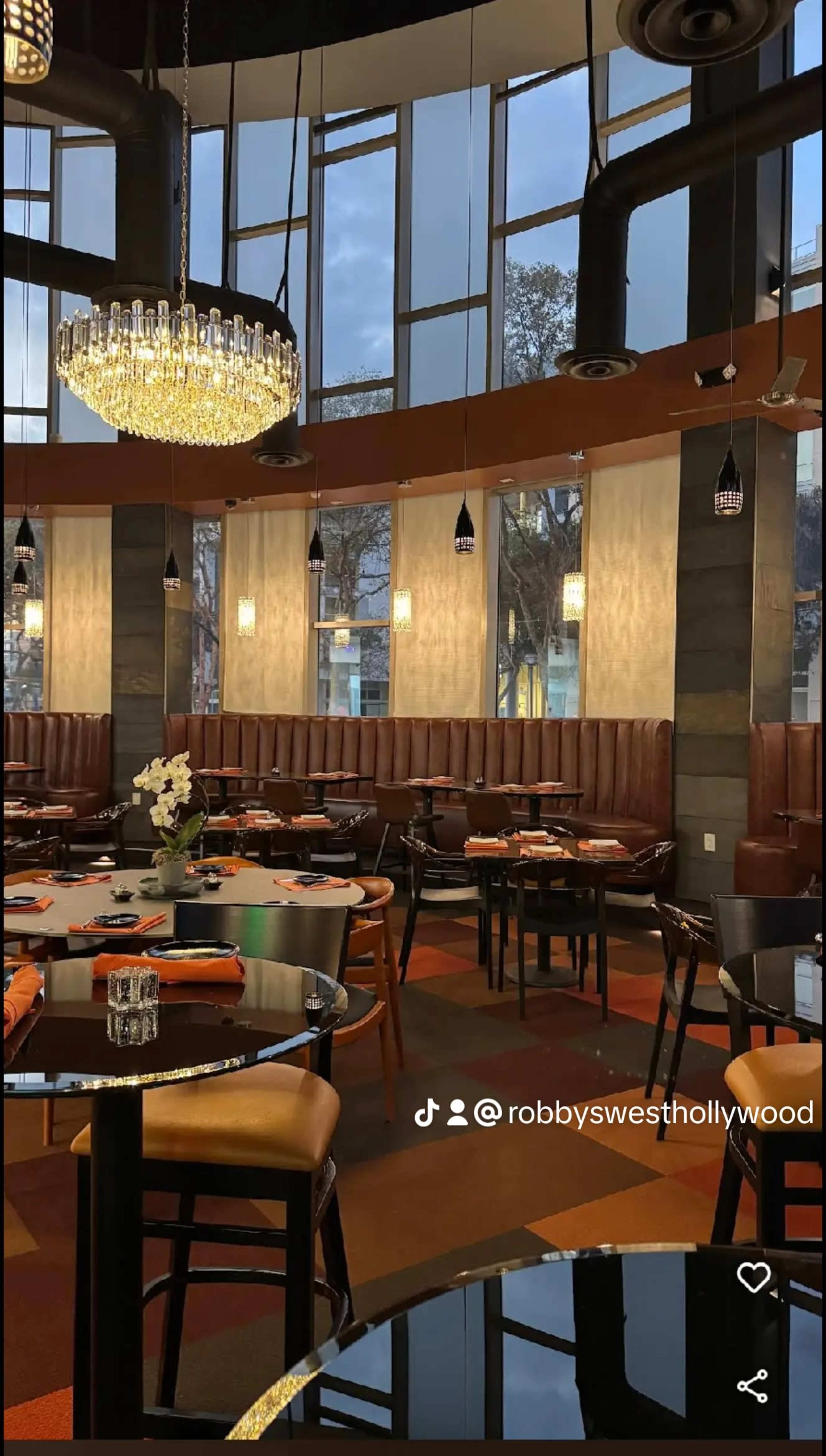 West Hollywood, Casually chic, beautiful, a must see restaurant Image in Central LA, West Hollywood, CA