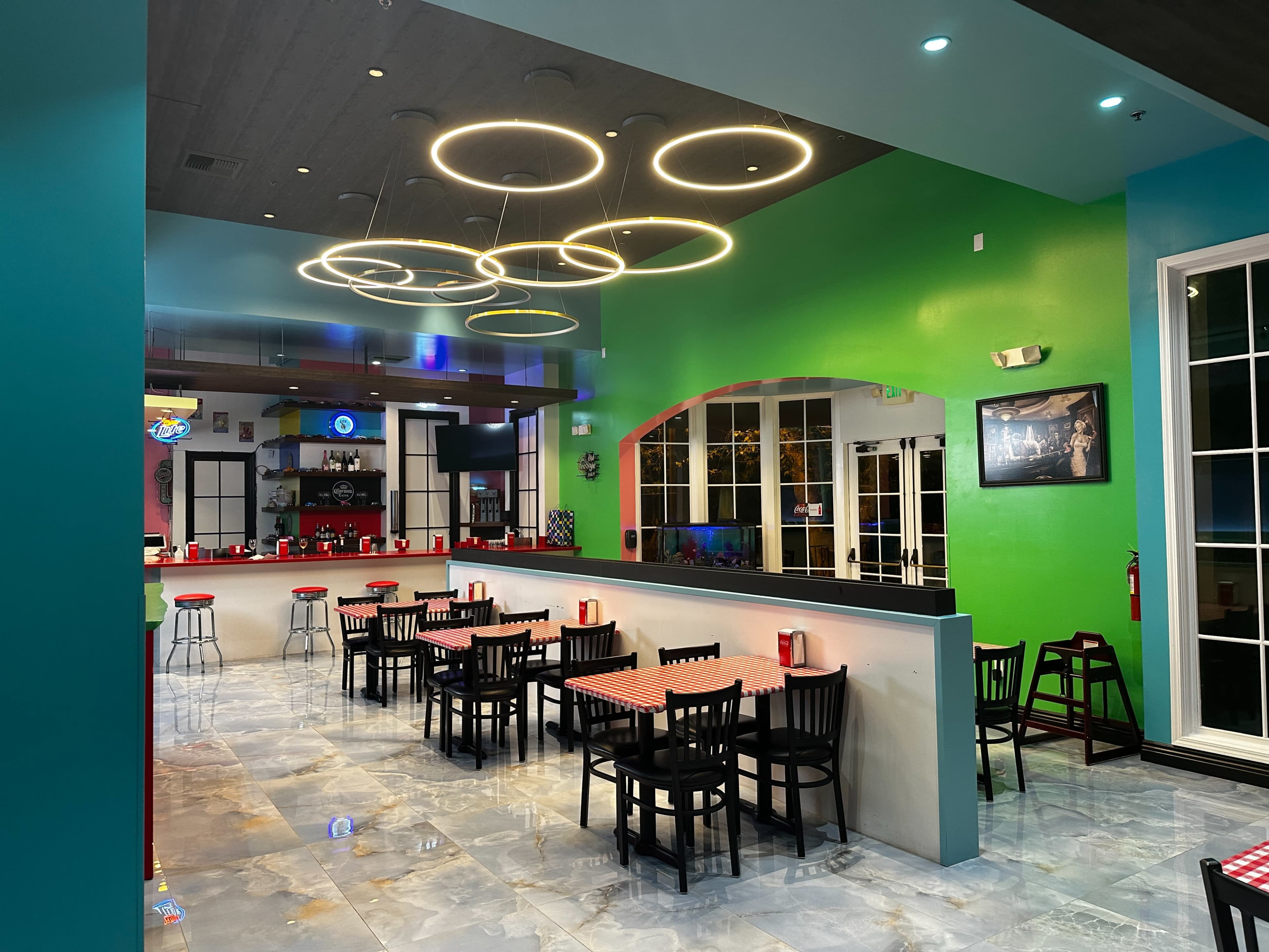 Retro-Inspired Diner in Newbury Park – Colorful 50s/60s Vibes, Neon Lights & Vintage Americana Restaurant Image in Newbury Park, Newbury Park, CA