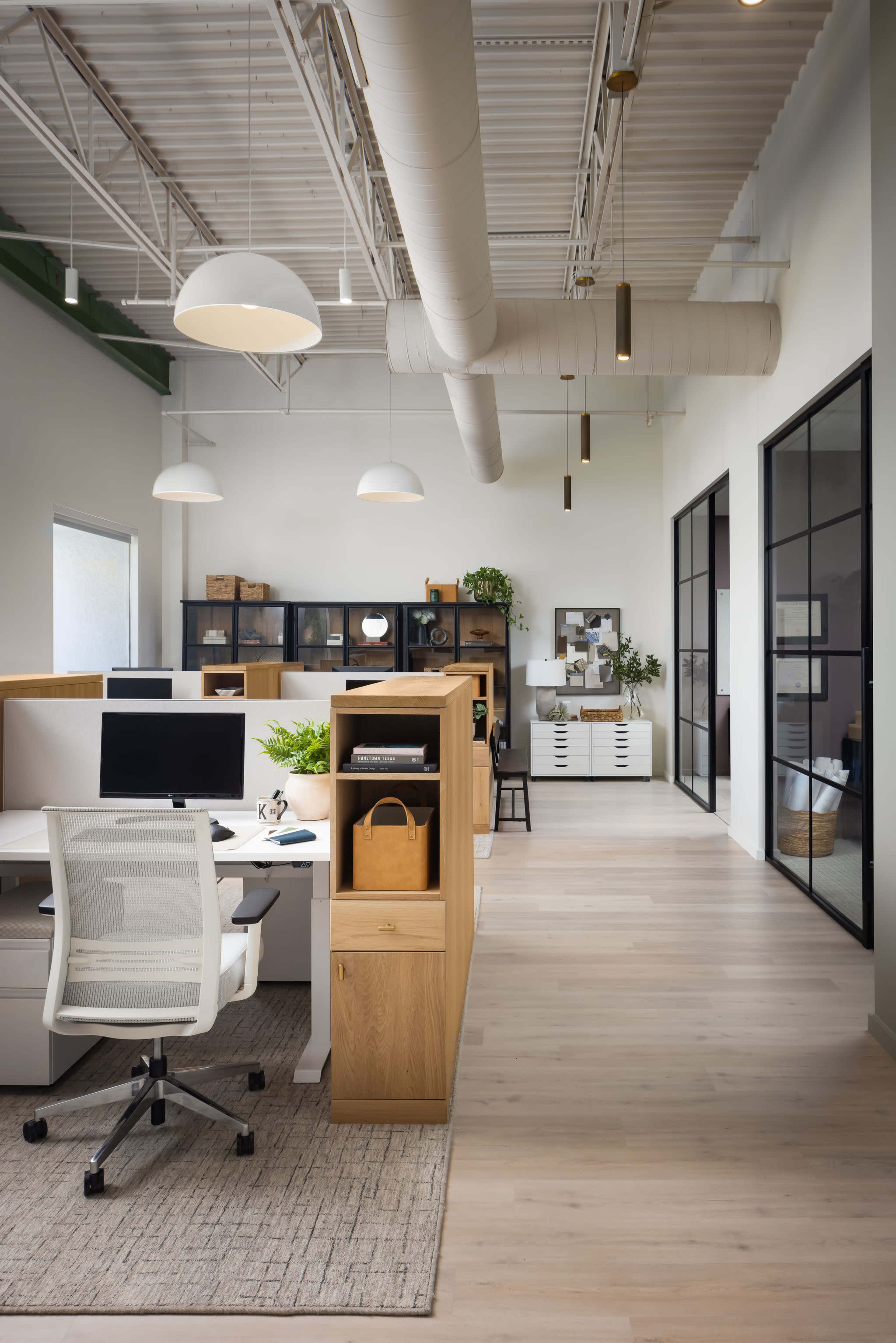 Organic Modern Office & Creative Workspace Image in Westlake, Westlake, TX