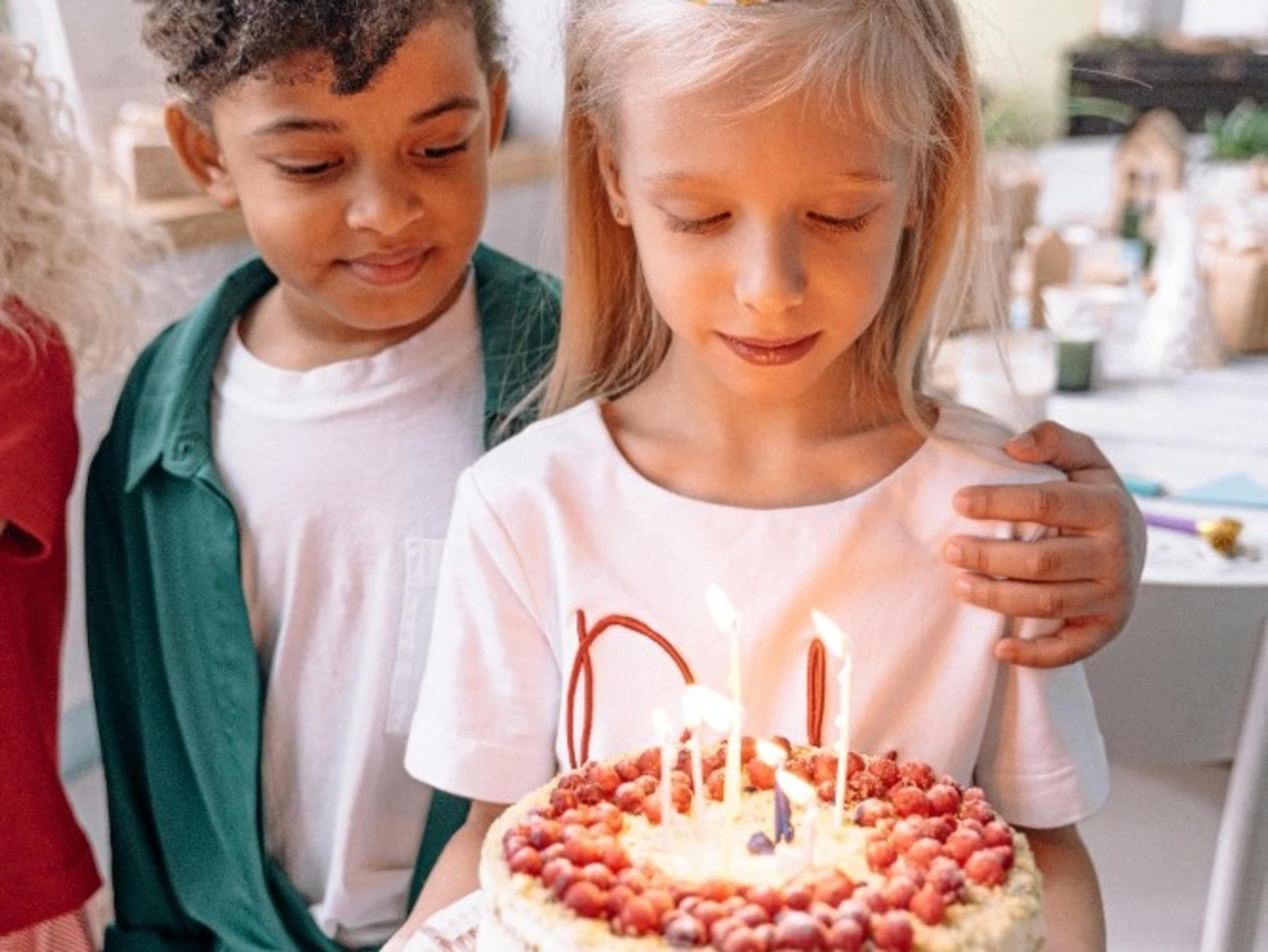 Phototagraphy Service for Cozy Art Land Event