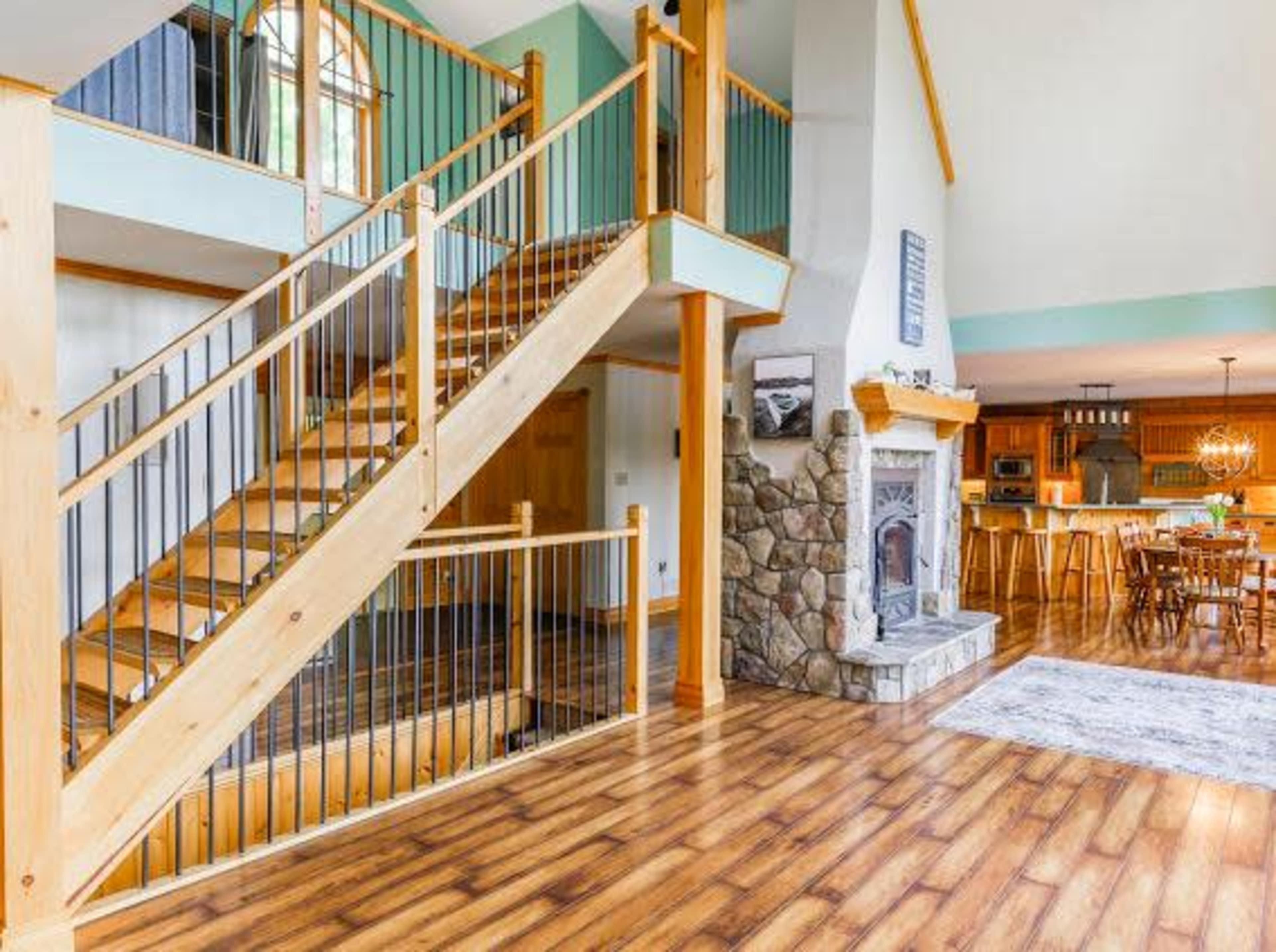 Waterfront property Image in Trent Lakes, Buckhorn, ON