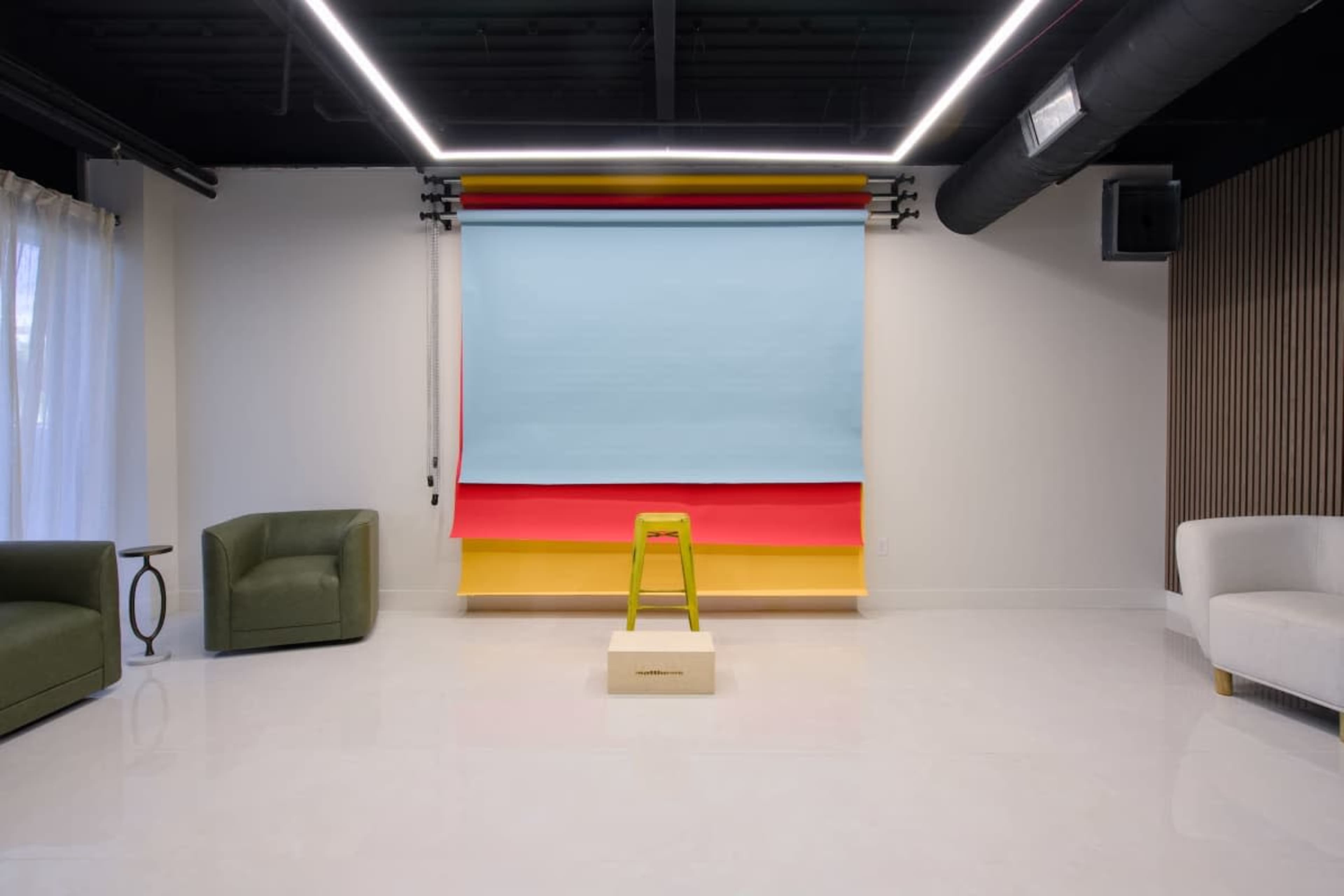 Downtown Studio - Photography, Film, Podcasting Image in Central Arts District, St. Petersburg, FL