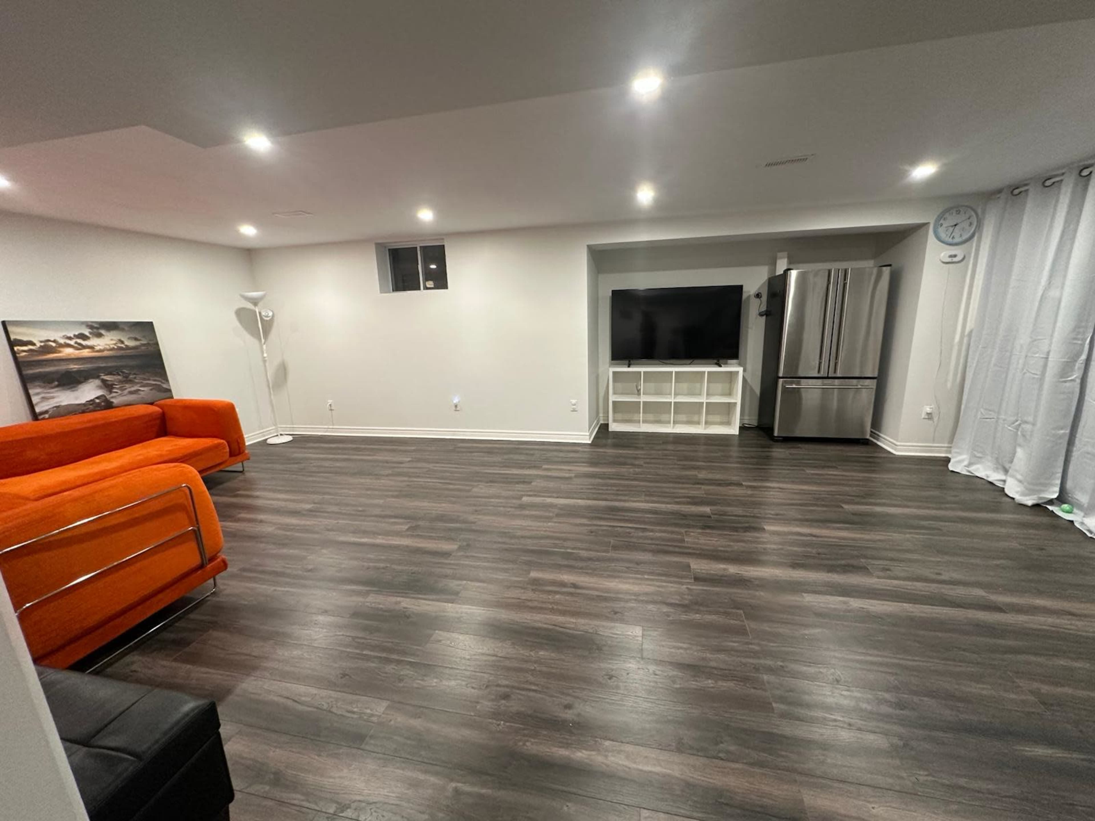 Warm, Intimate Studio for Coaching, Therapy, Healing, or Photoshoots – Barrie Image in Barrie, Barrie, ON