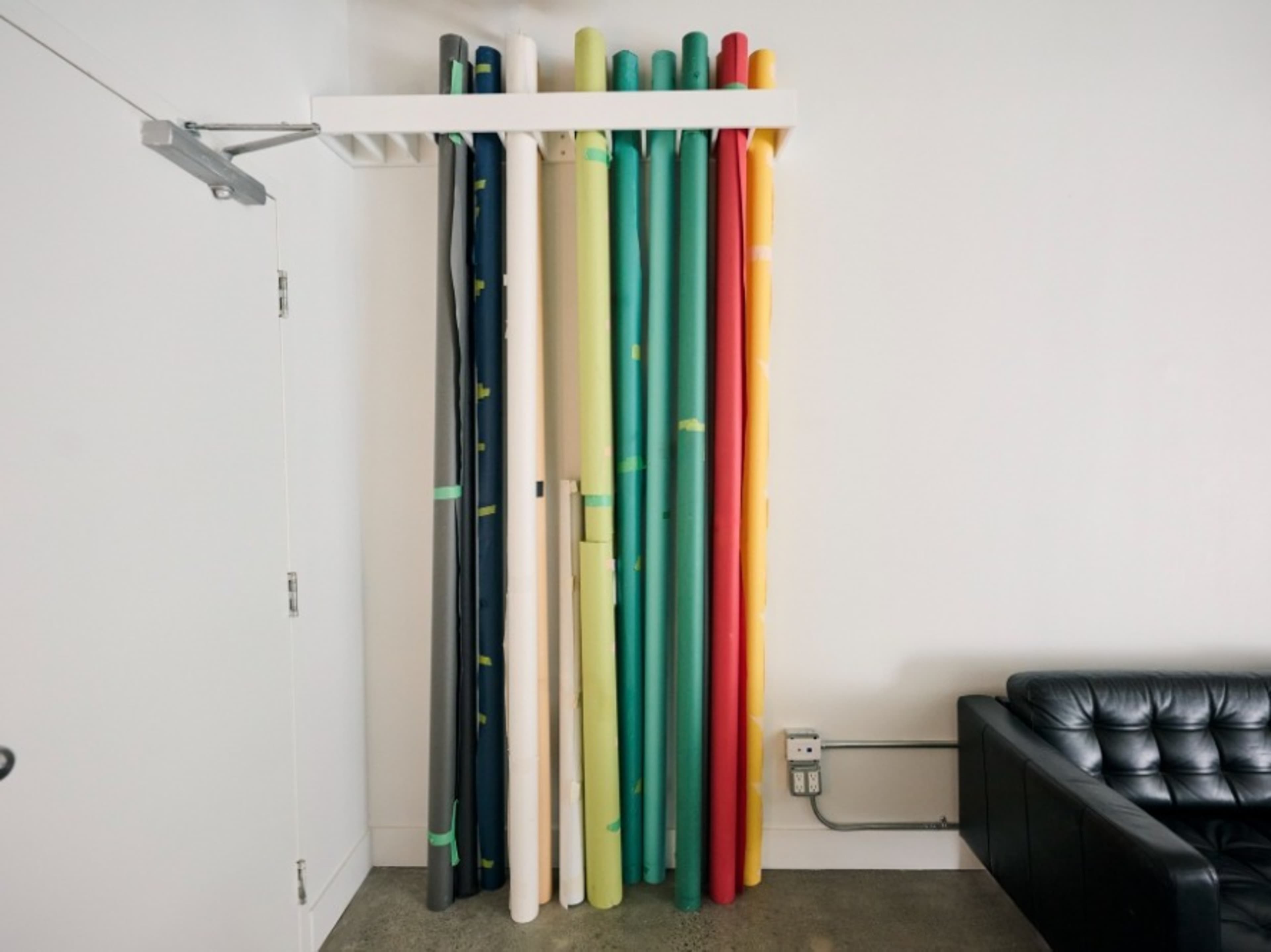 9ft Coloured Backdrop