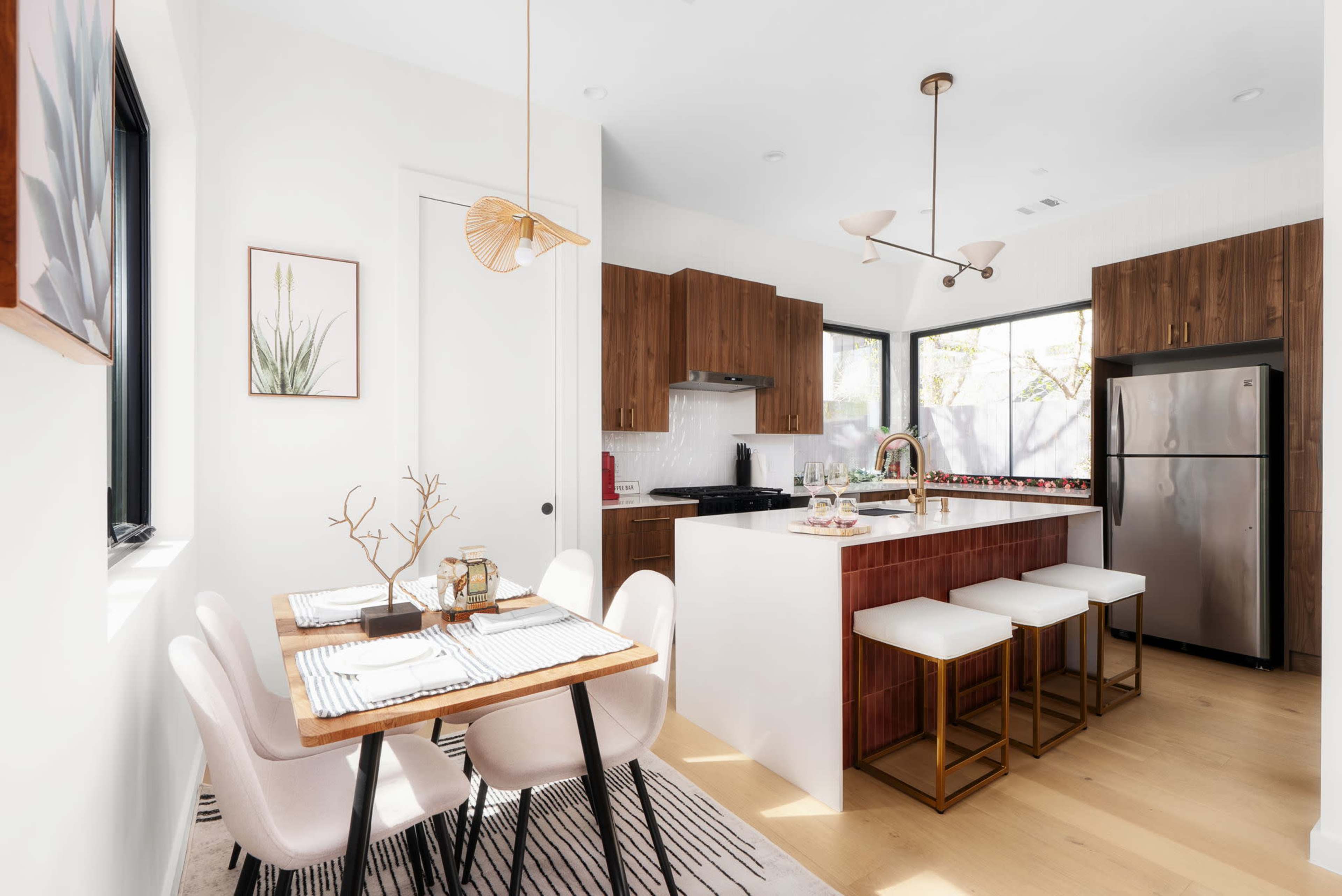 Modern Stylish East Austin Hideaway Image in Govalle, Austin, TX