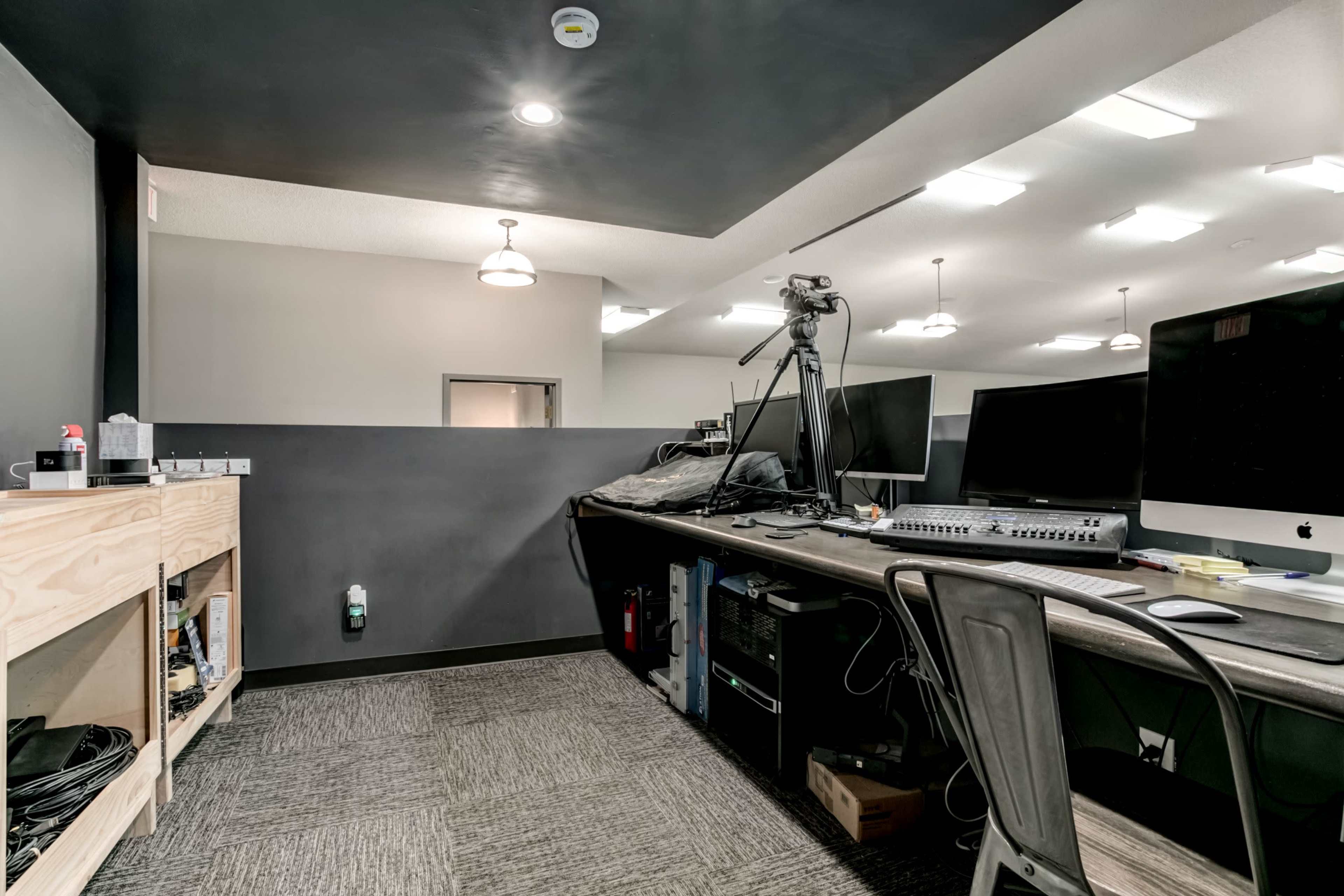 Spacious Church Hall with Modern Amenities and Ample Parking Image in Blue Township, Independence, MO