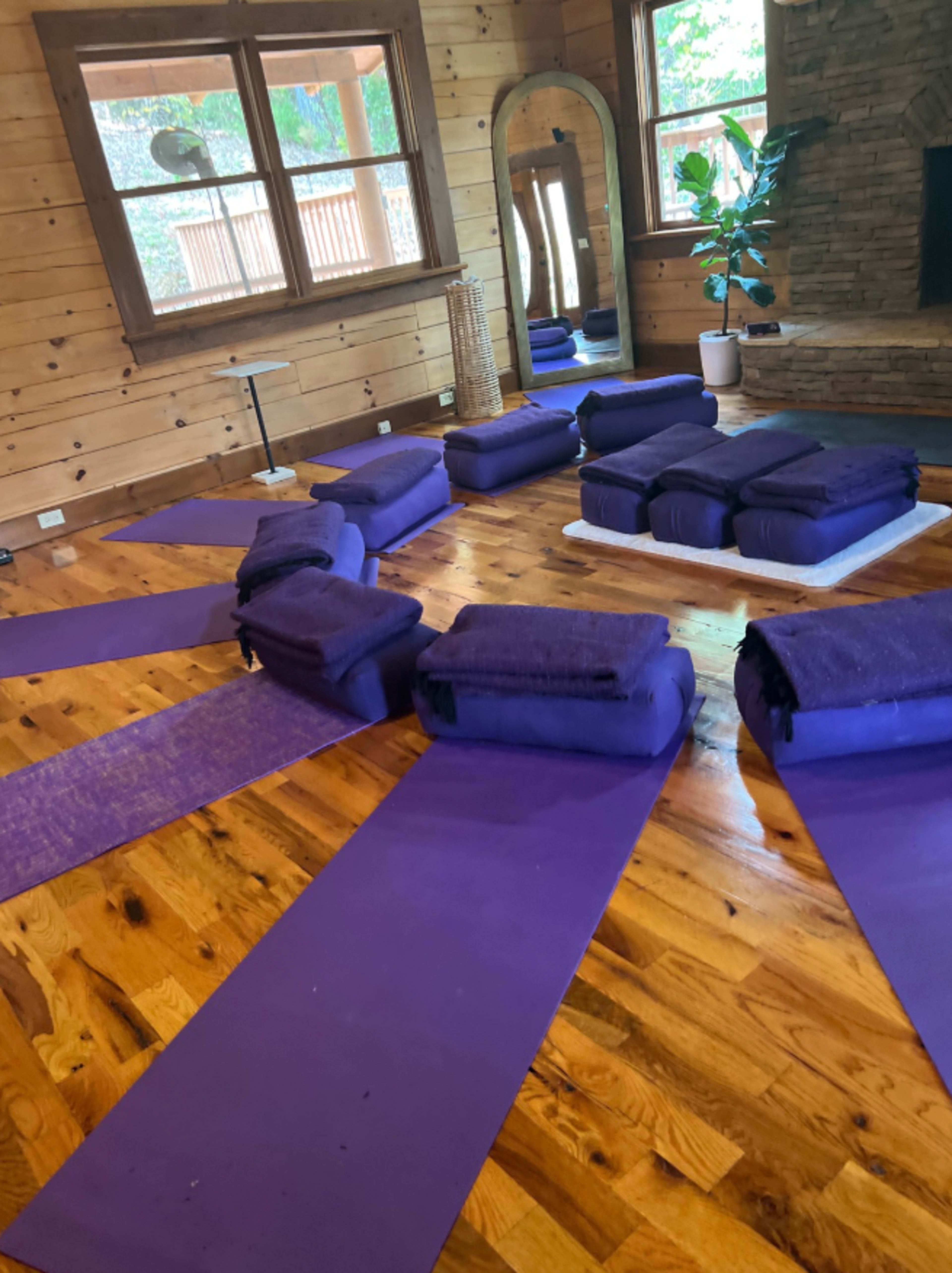 Lush 8-Acre Wellness Oasis Near Atlanta – Garden Venue with River, Cabanas & Grand Cabin Image in Sandtown, Atlanta, GA