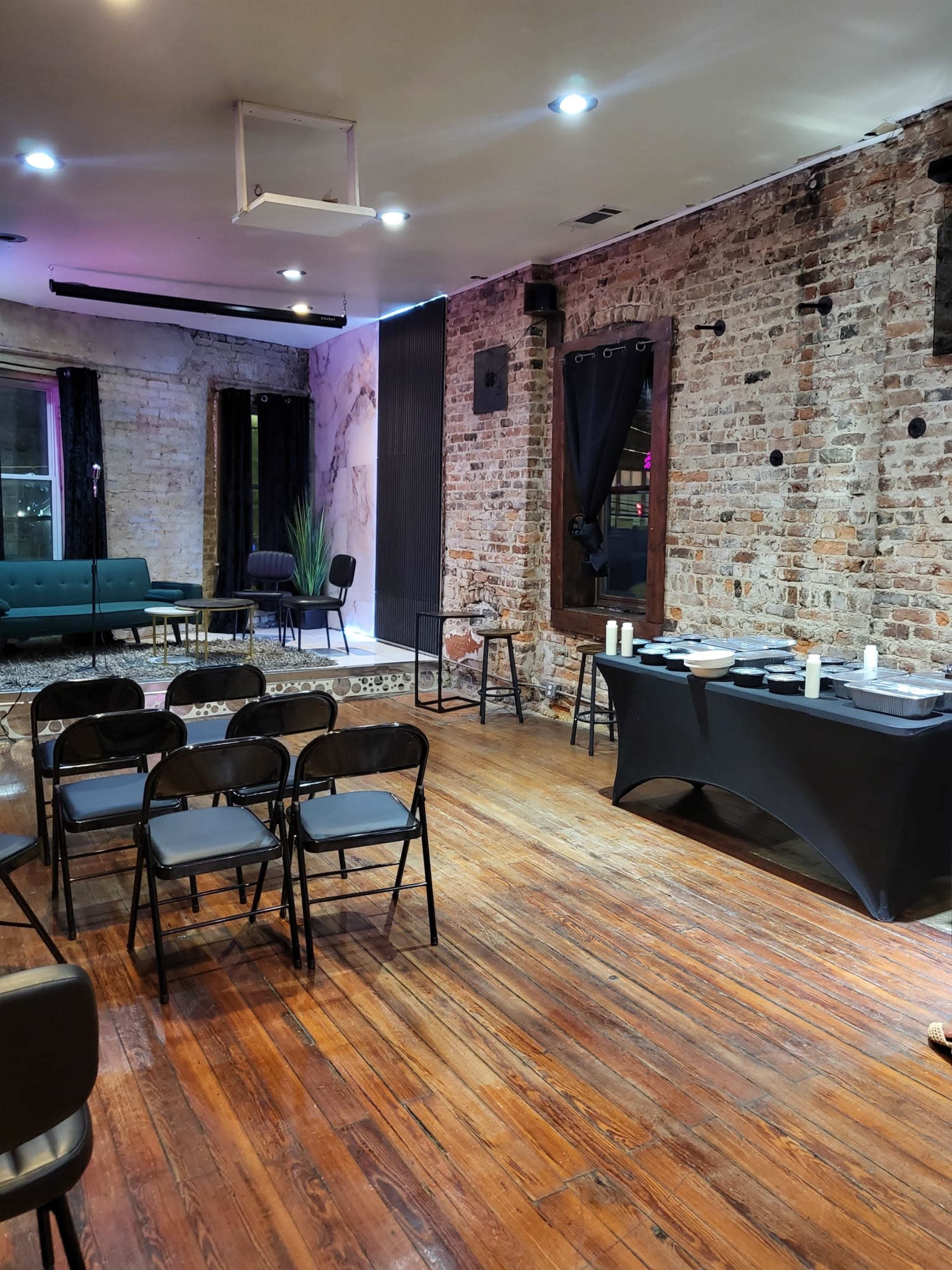 Urban Loft  In The Heart Of The City Image in Downtown Atlanta, Atlanta, GA