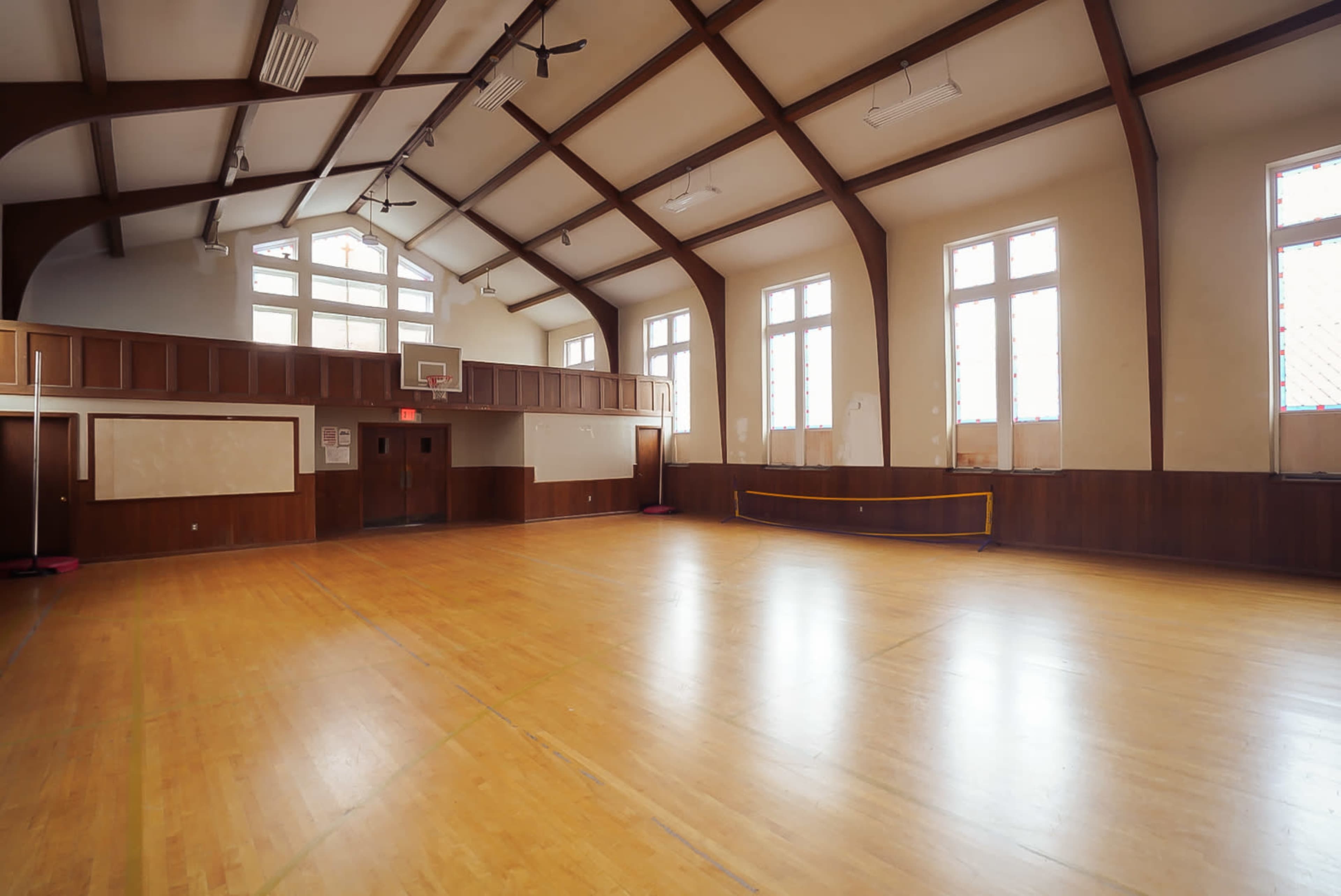 Spacious Retro Gym with High Ceilings and Natural Light Image in Bay Ridge, Brooklyn, NY