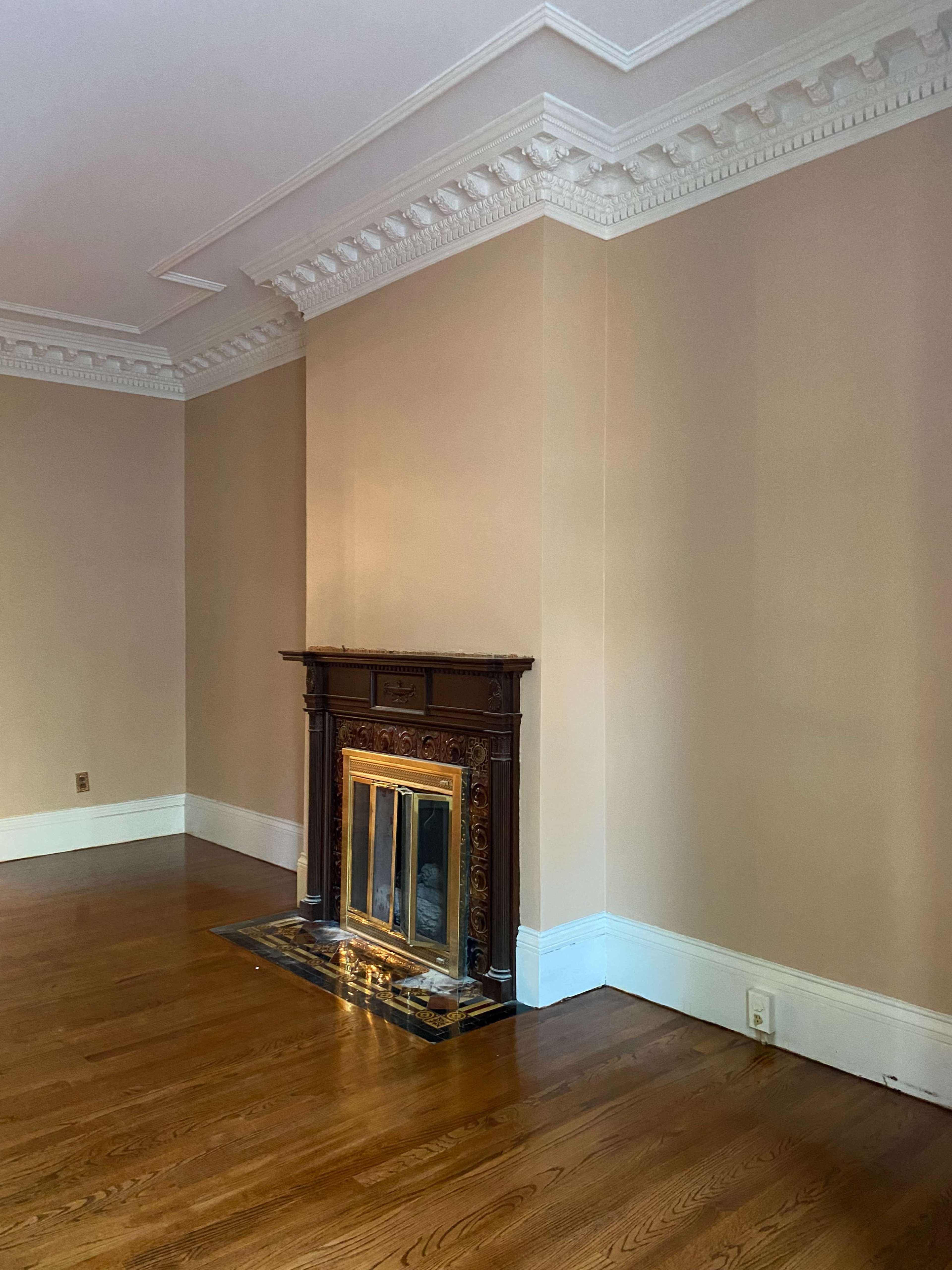 1884 Victorian Queen Anne Style Brick Rowhouse Image in Metro Center, Springfield, MA