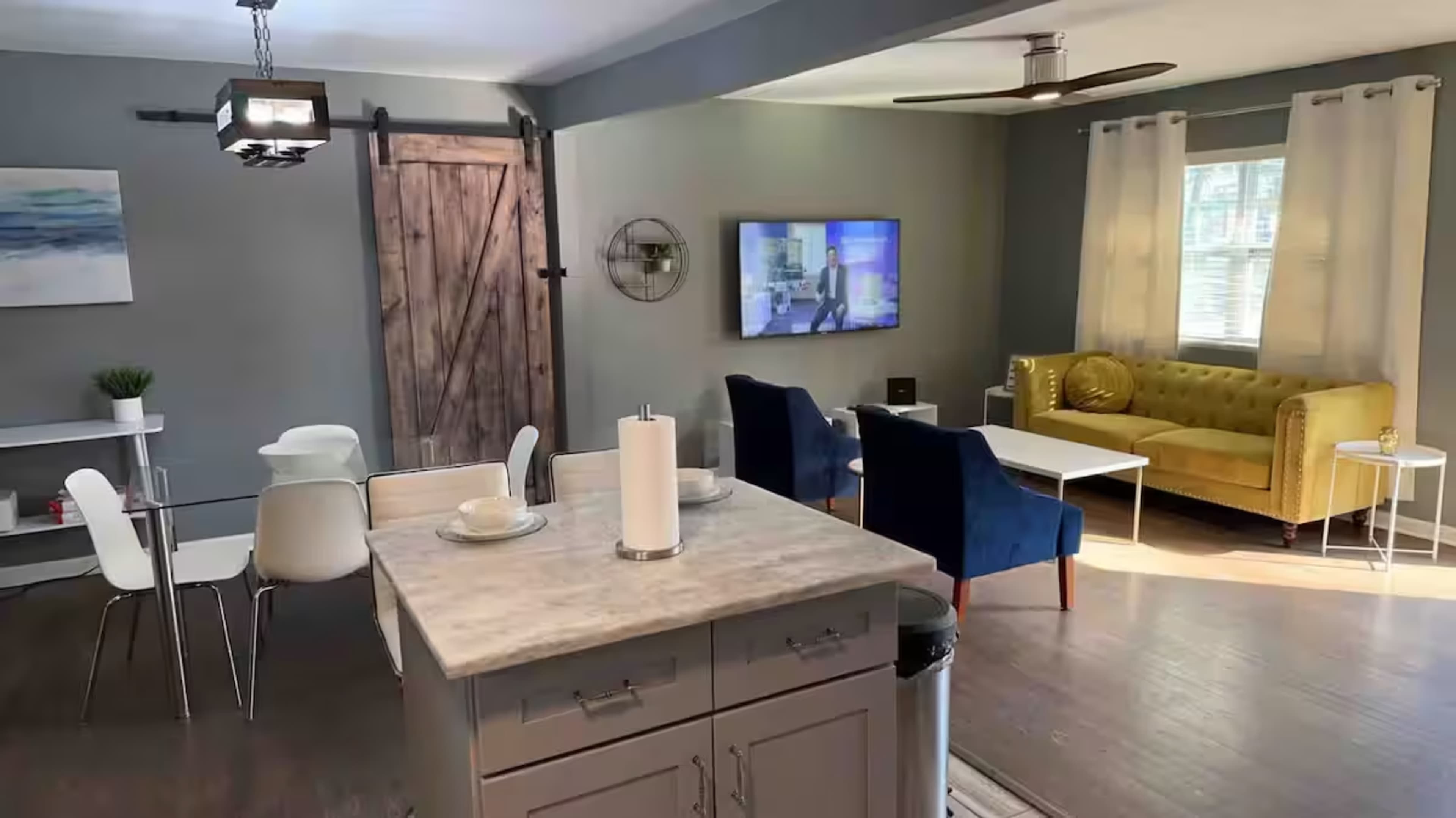 Stylish & Spacious Home Near Atlanta Airport & Downtown Image in Hapeville, Hapeville, GA