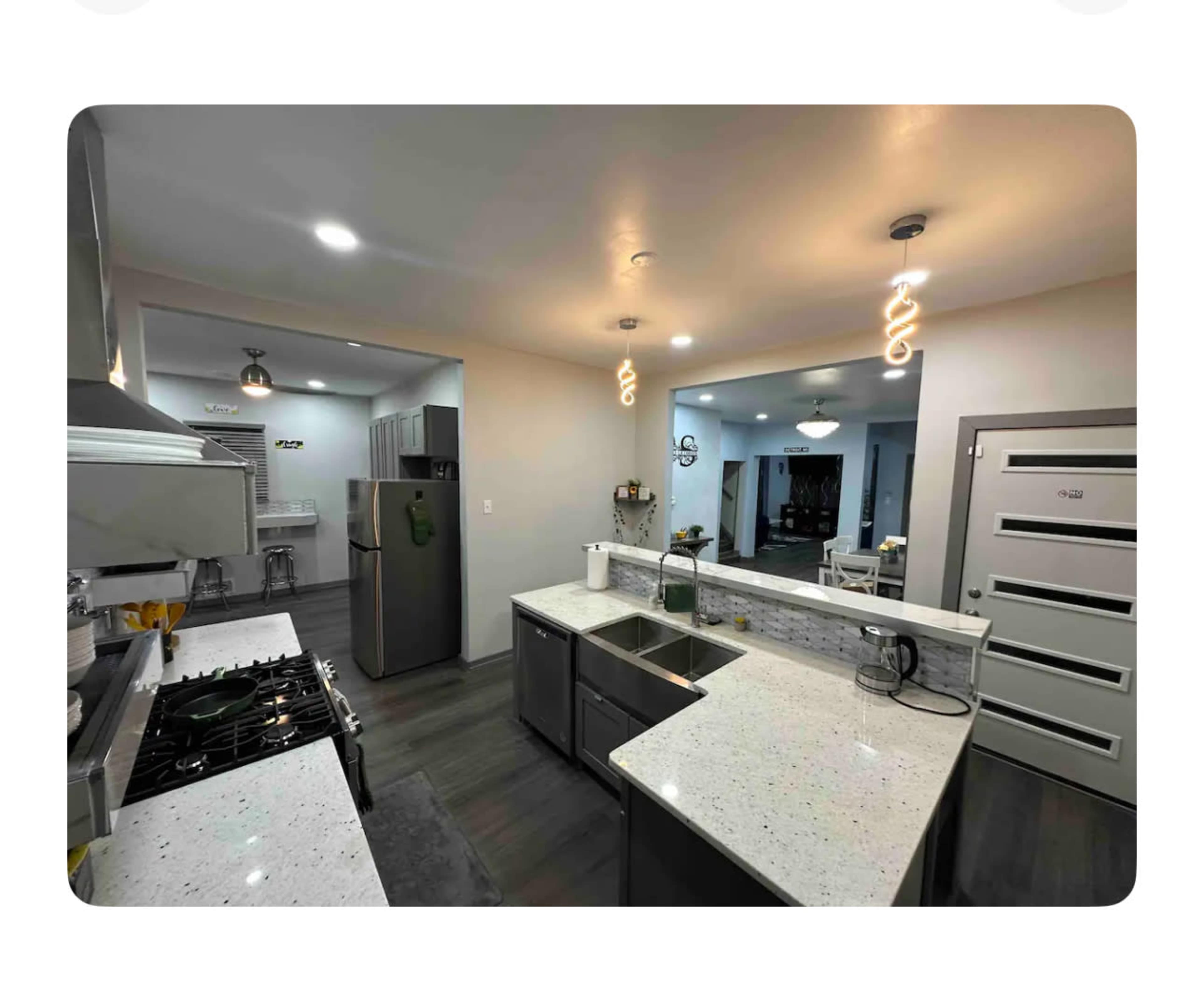 DOWNTOWN WABASH Image in Core City, Detroit, MI