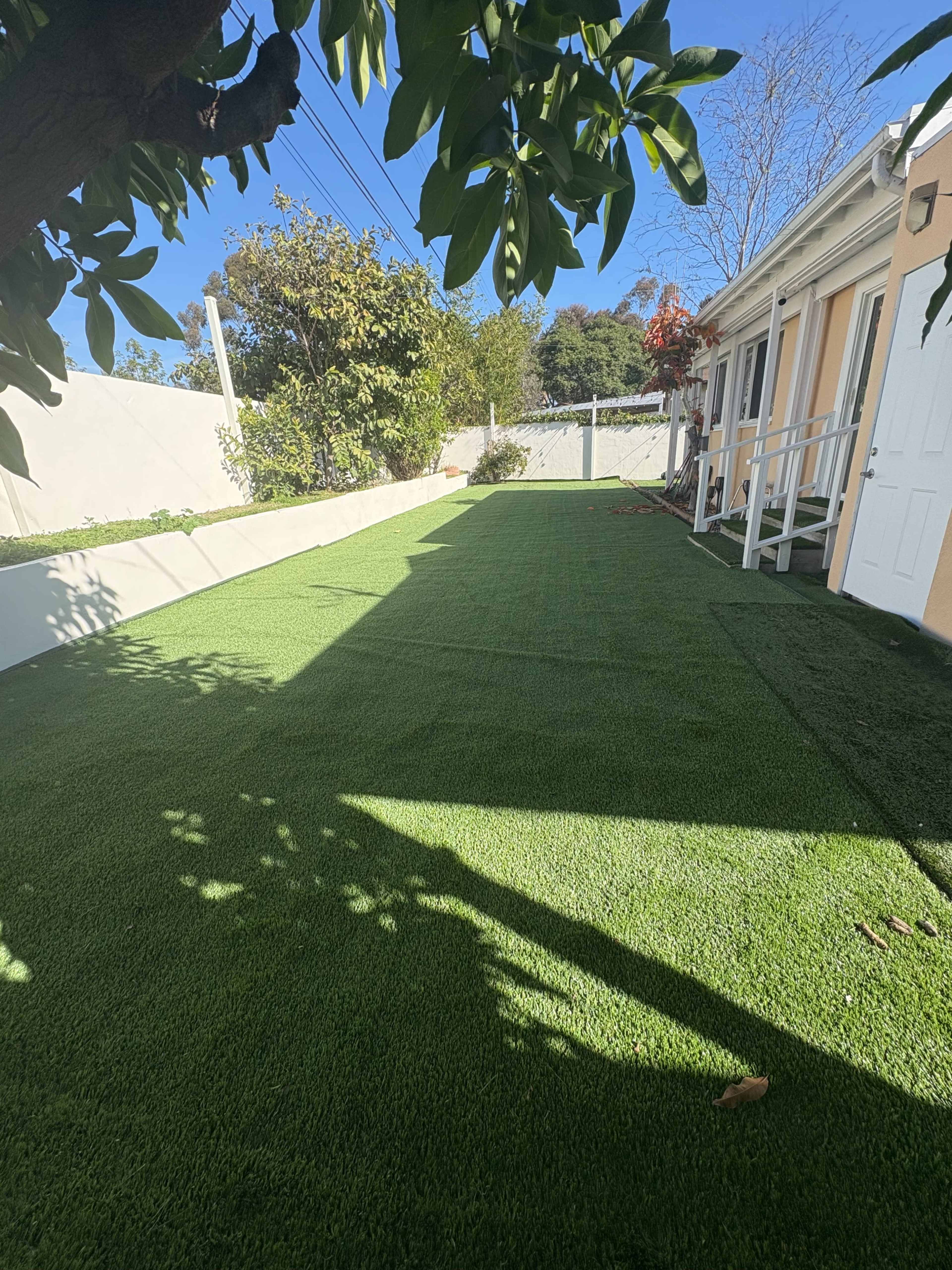 Outdoor Oasis Image in HollyGlen, hawthorne, CA