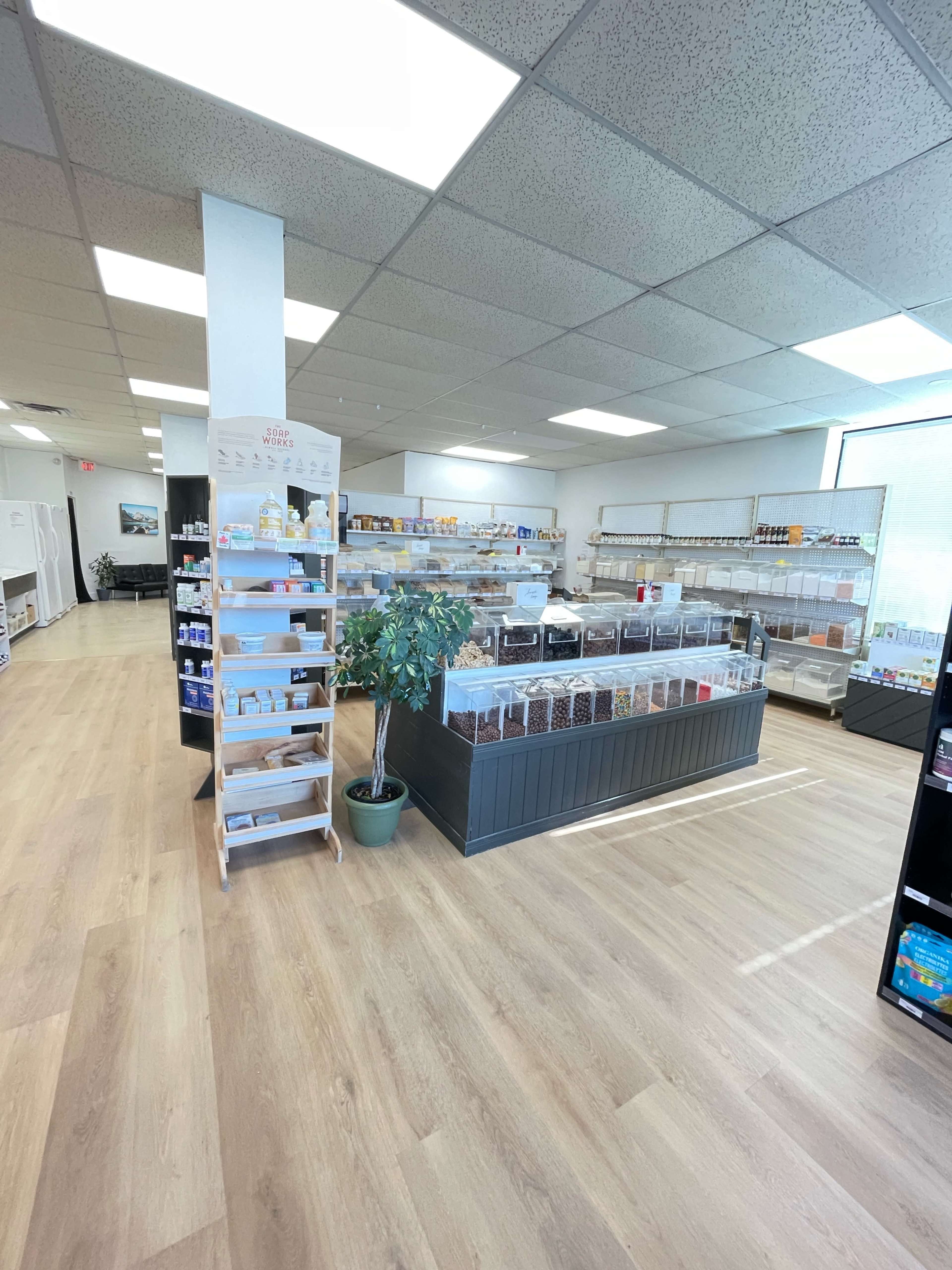 Turnkey Medical Room for Rent – Perfect for NDs, MDs, and Wellness Practitioners Image in Bradford, Bradford, ON