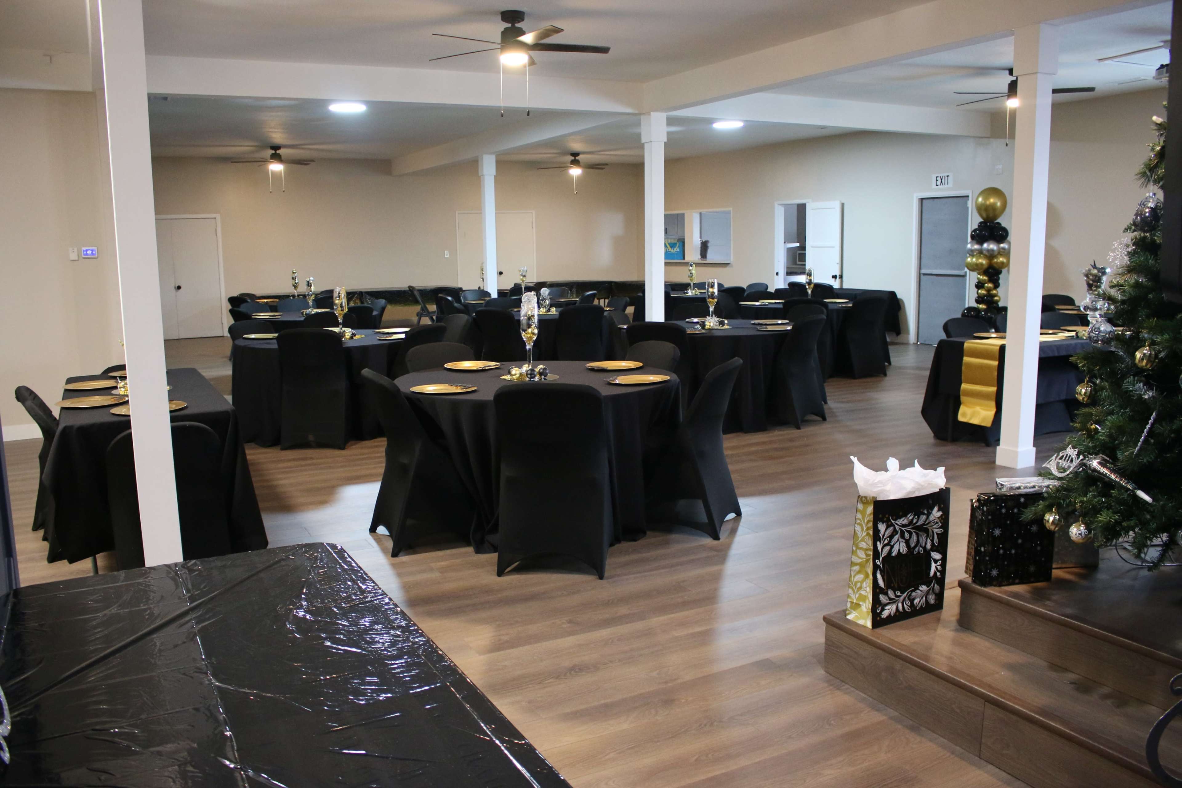Urban Loft Venue: Banquets, Small Concerts, Events, Conferences, Photoshoots & More Image in Hawthorne, Hawthorne, CA