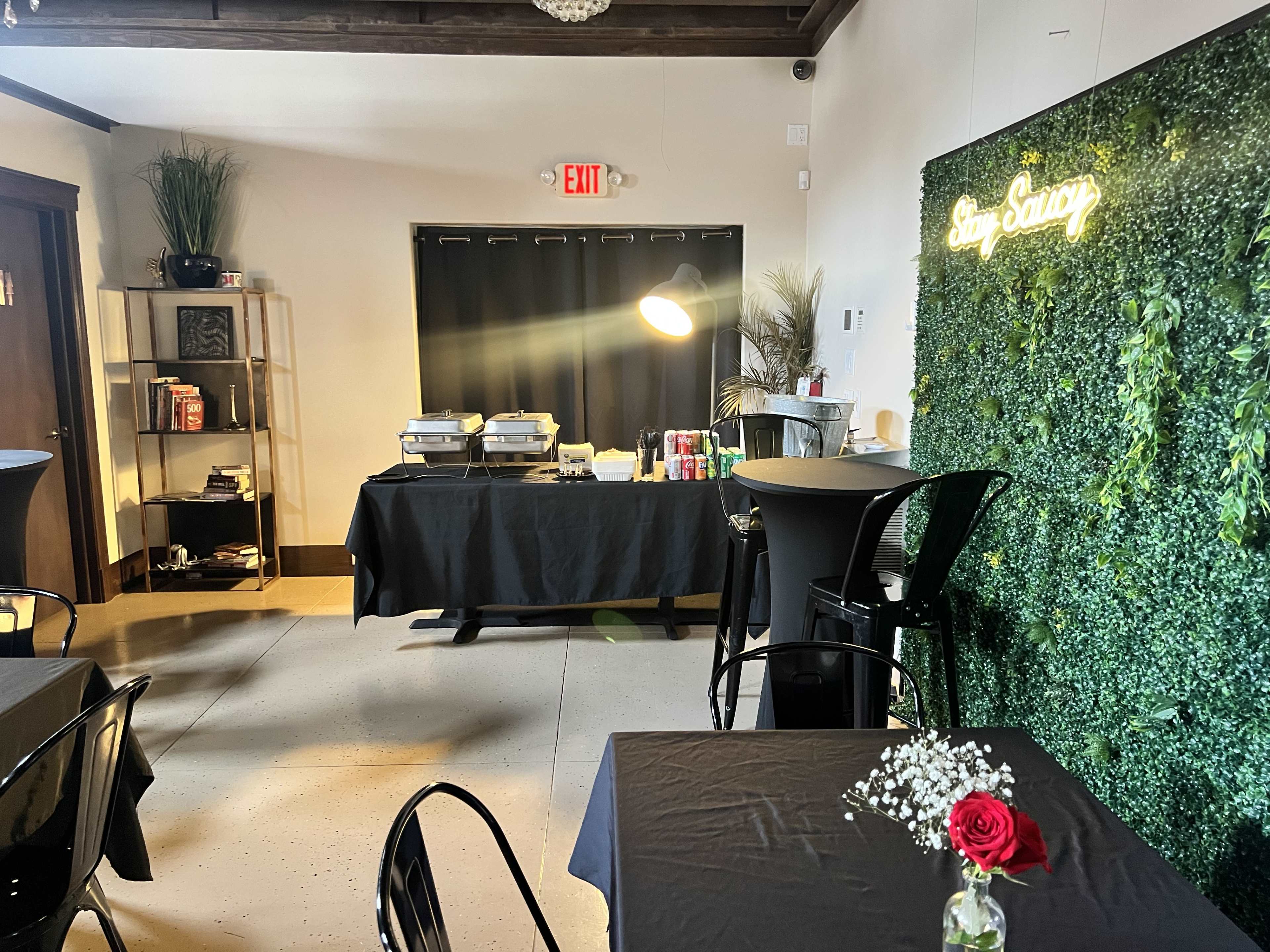 Eclectic Multi-Room Space in the Heart of Seminole Heights Image in Southeast Seminole Heights, Tampa, FL