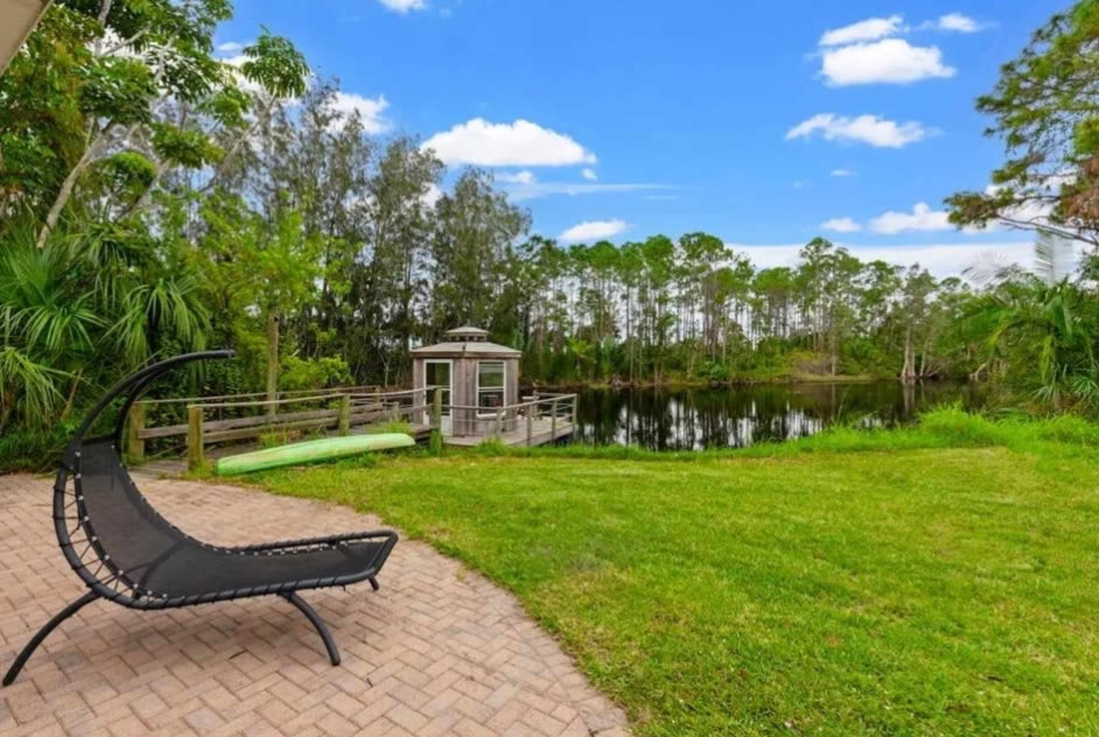 Lakeside Retreat Image in , Port Saint Lucie, FL