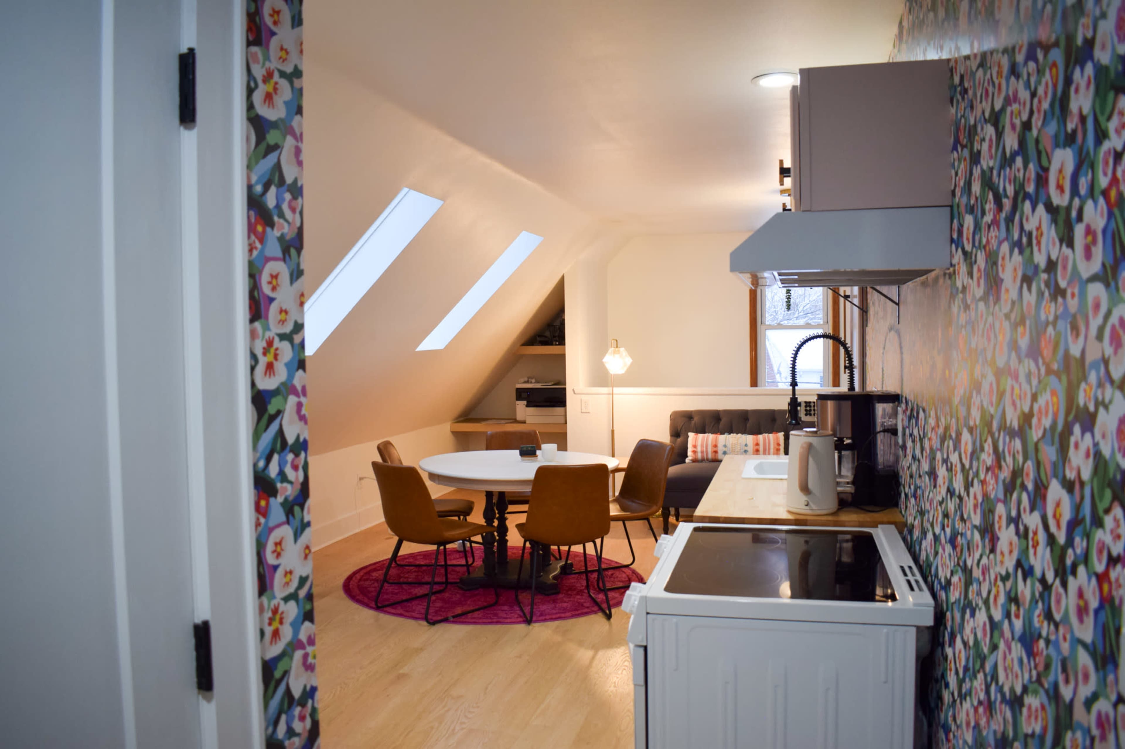 Sunny Creative Workspace for Team Meetings, Retreats and Breakout-heavy Days Image in Bay View, Milwaukee, WI