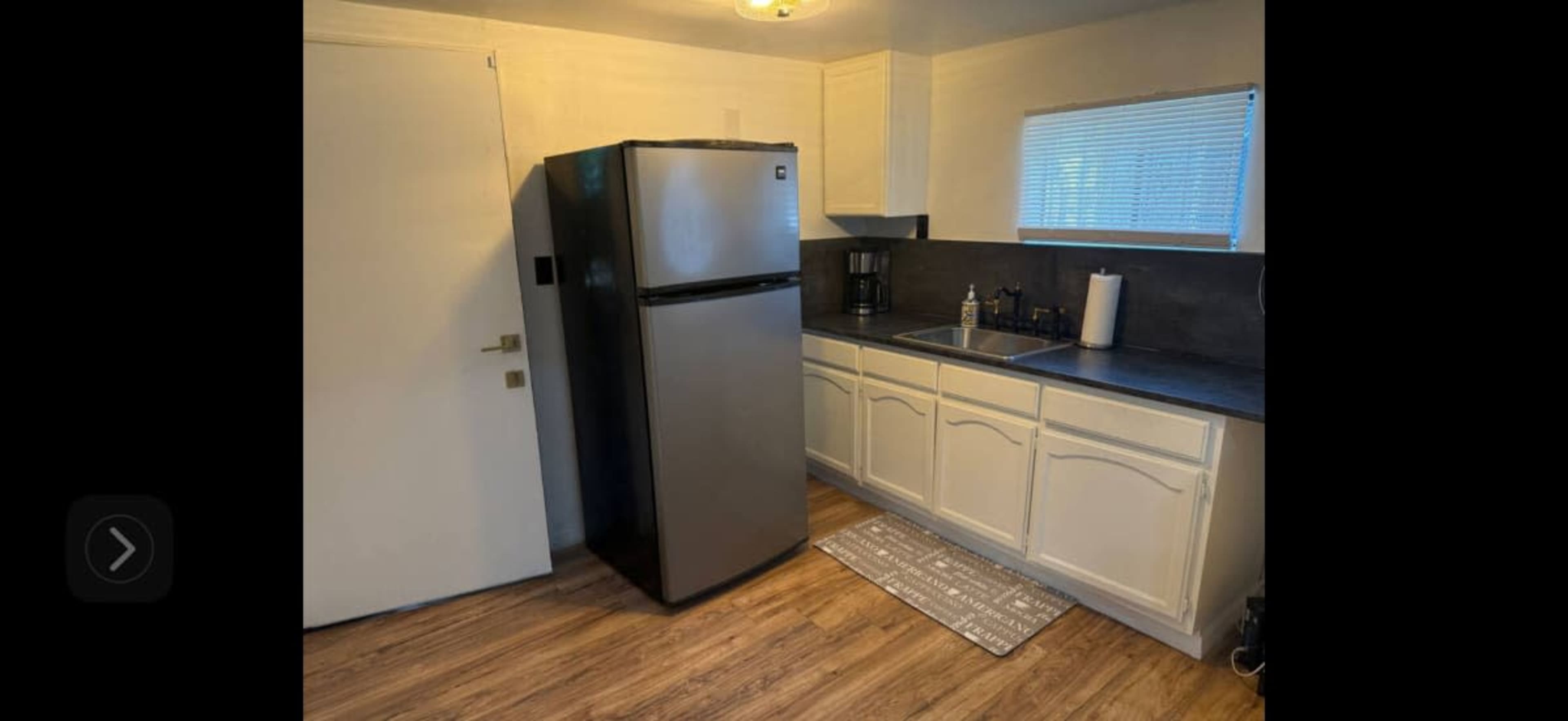 MidCity Hideout Image in Canyon Lake, Canyon Lake, CA