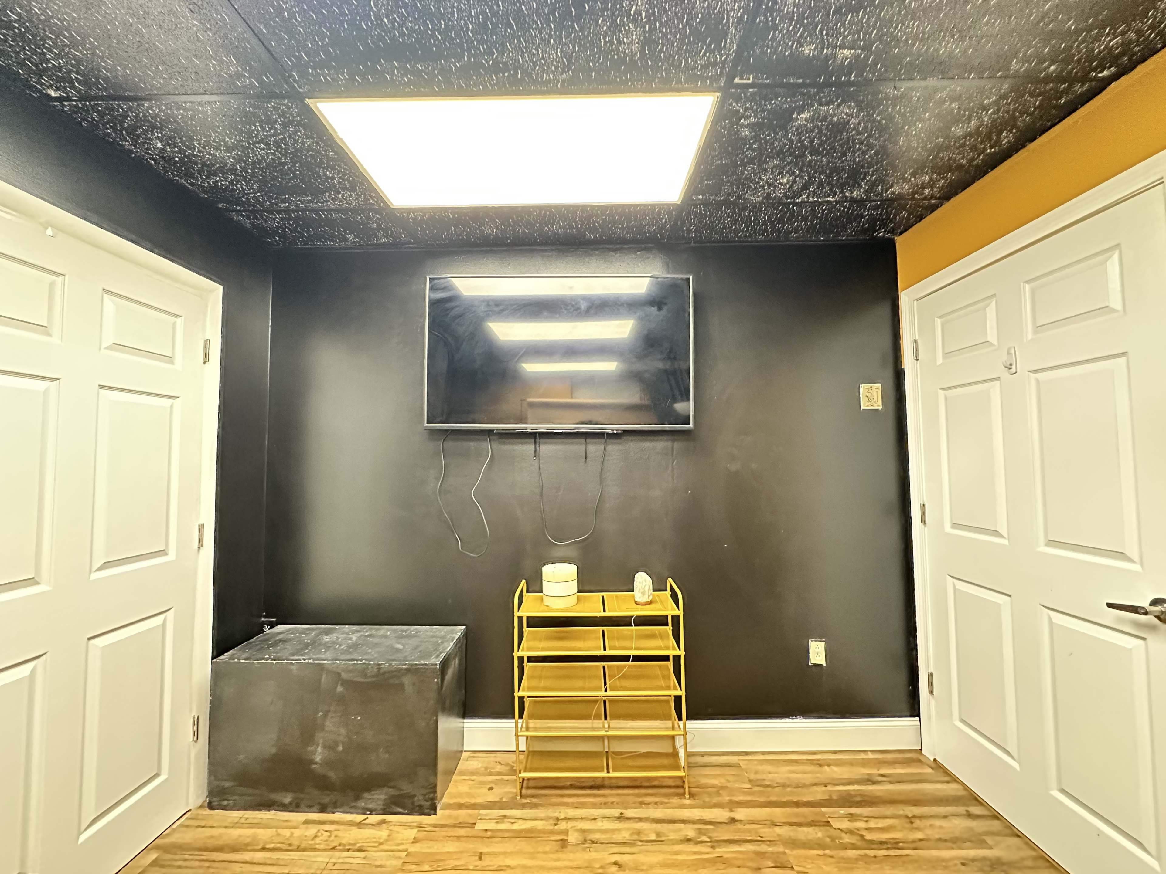 Serene Wellness & Creative Space – Perfect for Massage, Photoshoots, Meetings Image in West Haven, West Haven, CT
