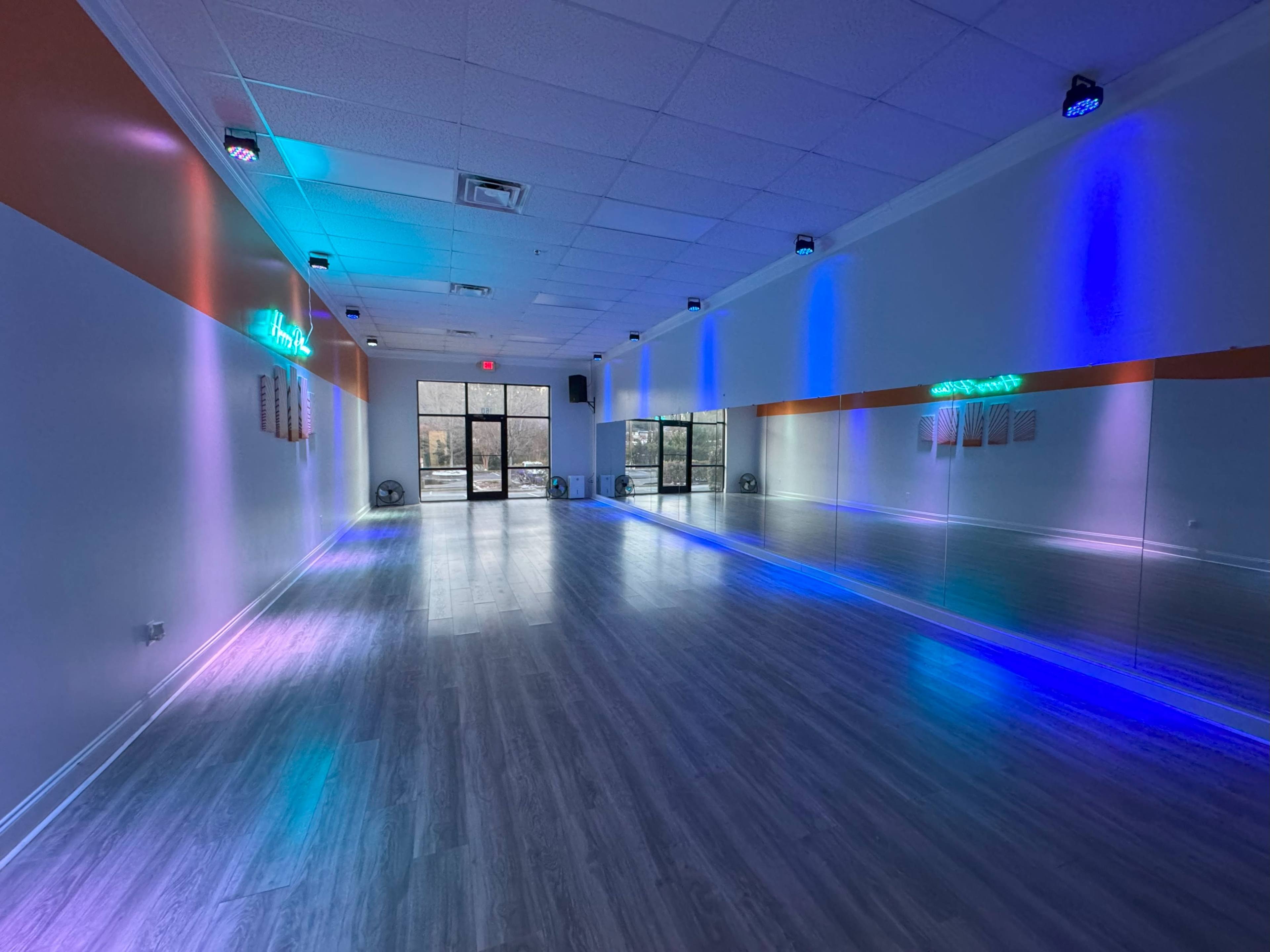 Beautiful Dance Studio for rehearsals, classes, workshops (Sunrise Room) Image in Chamblee, Chamblee, GA
