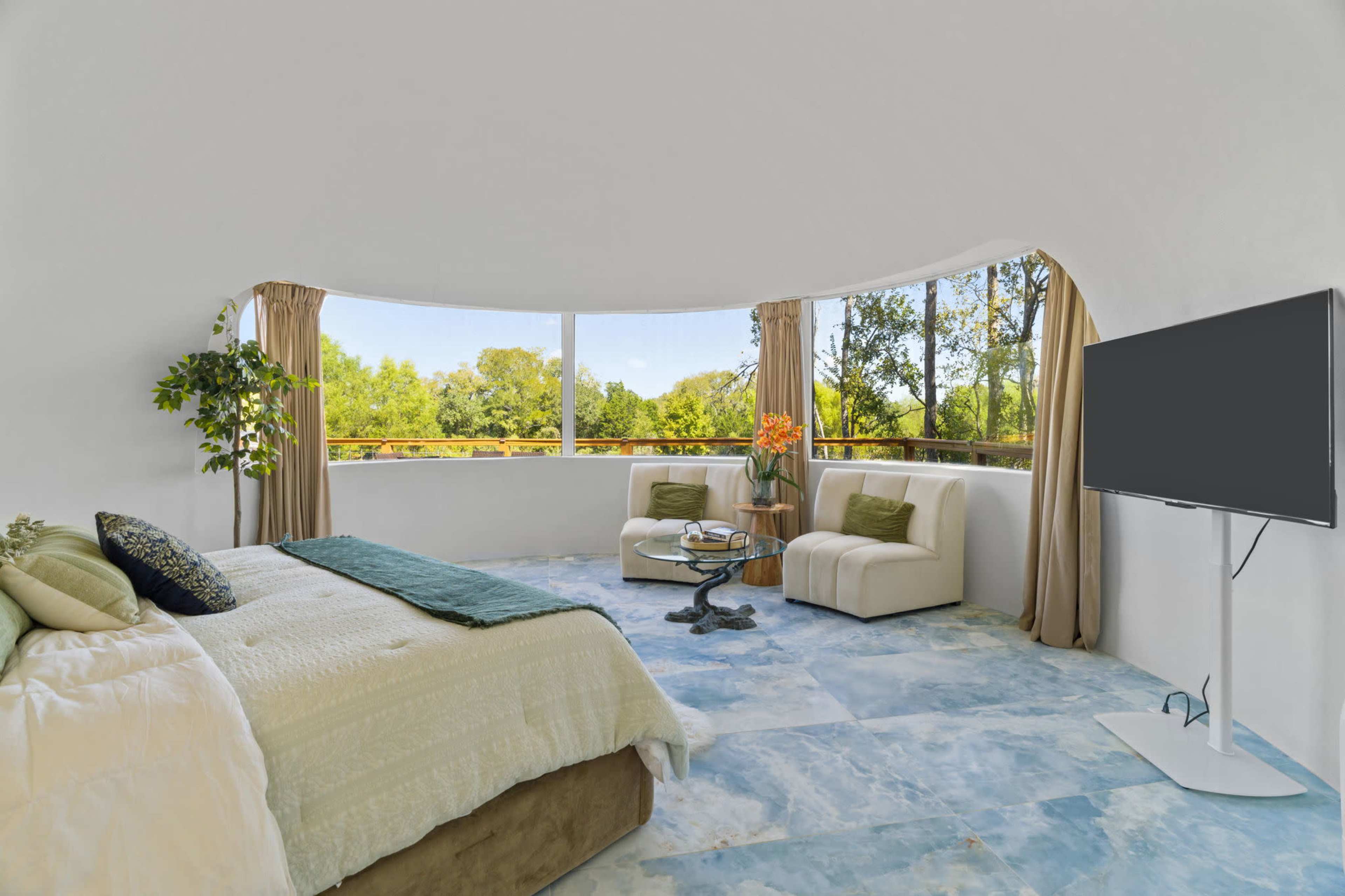 A Magical Glamping Resort Event Space (Sleeps 30) with Water Views Image in , Elgin, TX