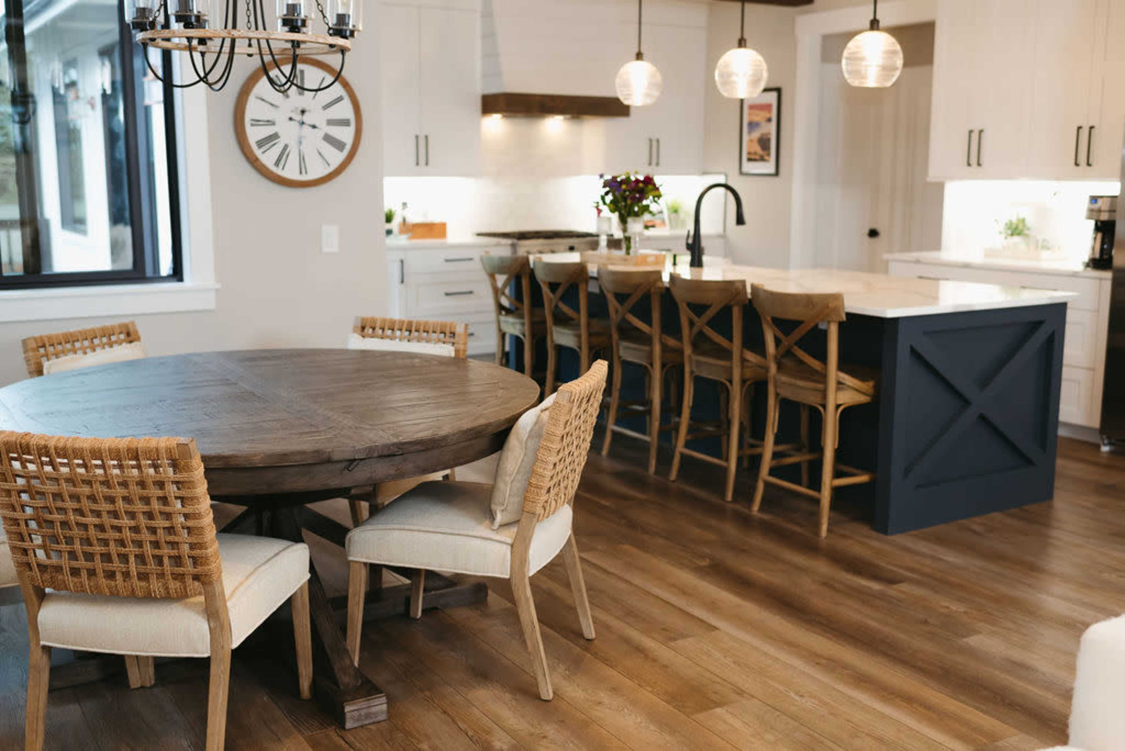 Modern Rustic Gig Harbor Kitchen Image in Wollochet, Gig Harbor, WA
