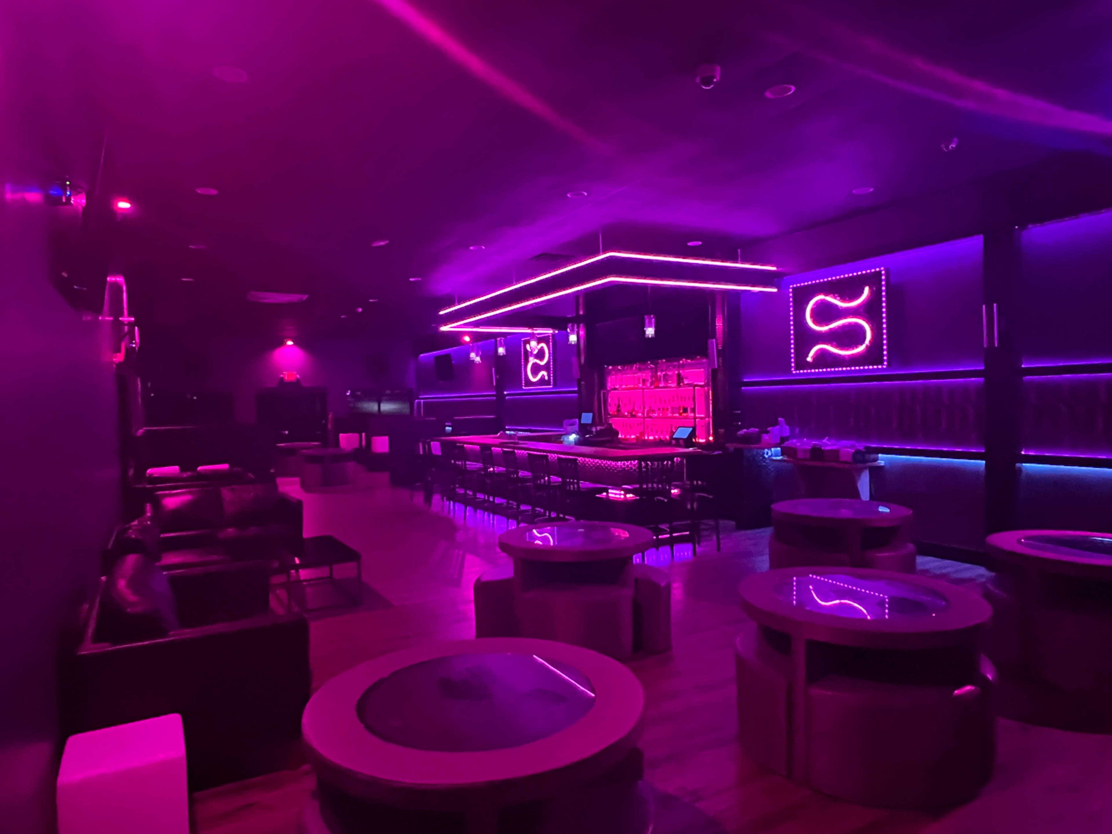 Restaurant, Bar, Lounge, Meetings Image in Marietta, Marietta, GA