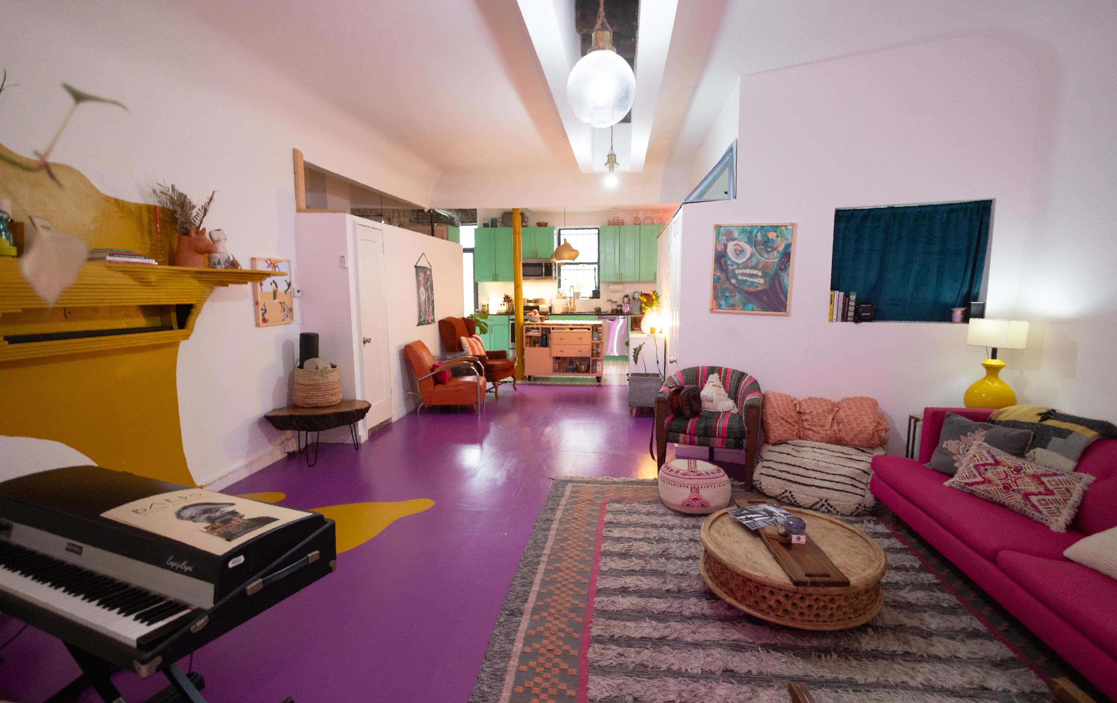 Colorful Spacious Garden Apartment Image in Red Hook, BROOKLYN, NY