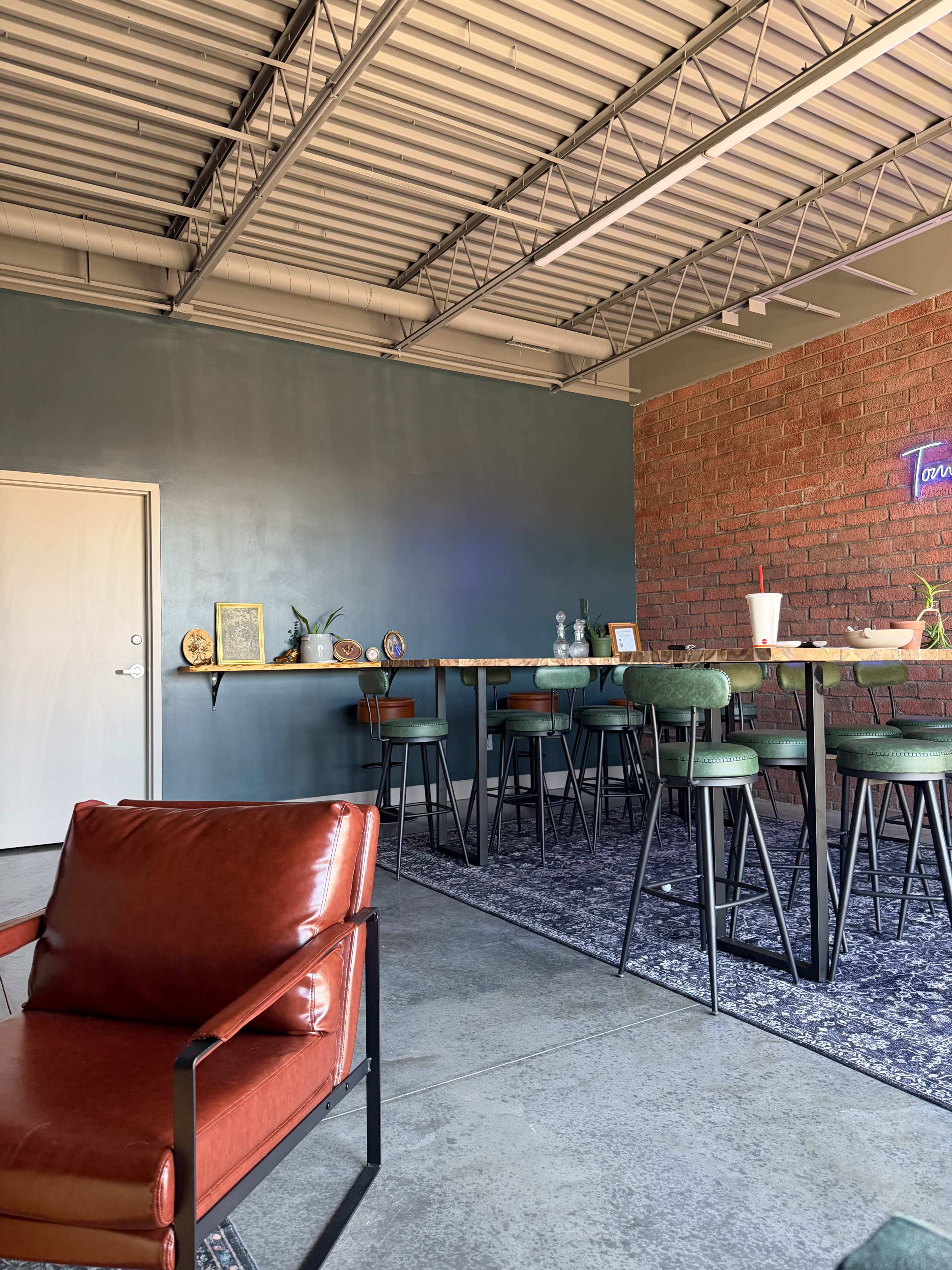 Speakeasy Rentable Micro Space Image in Prairie Township, Lee's Summit, MO