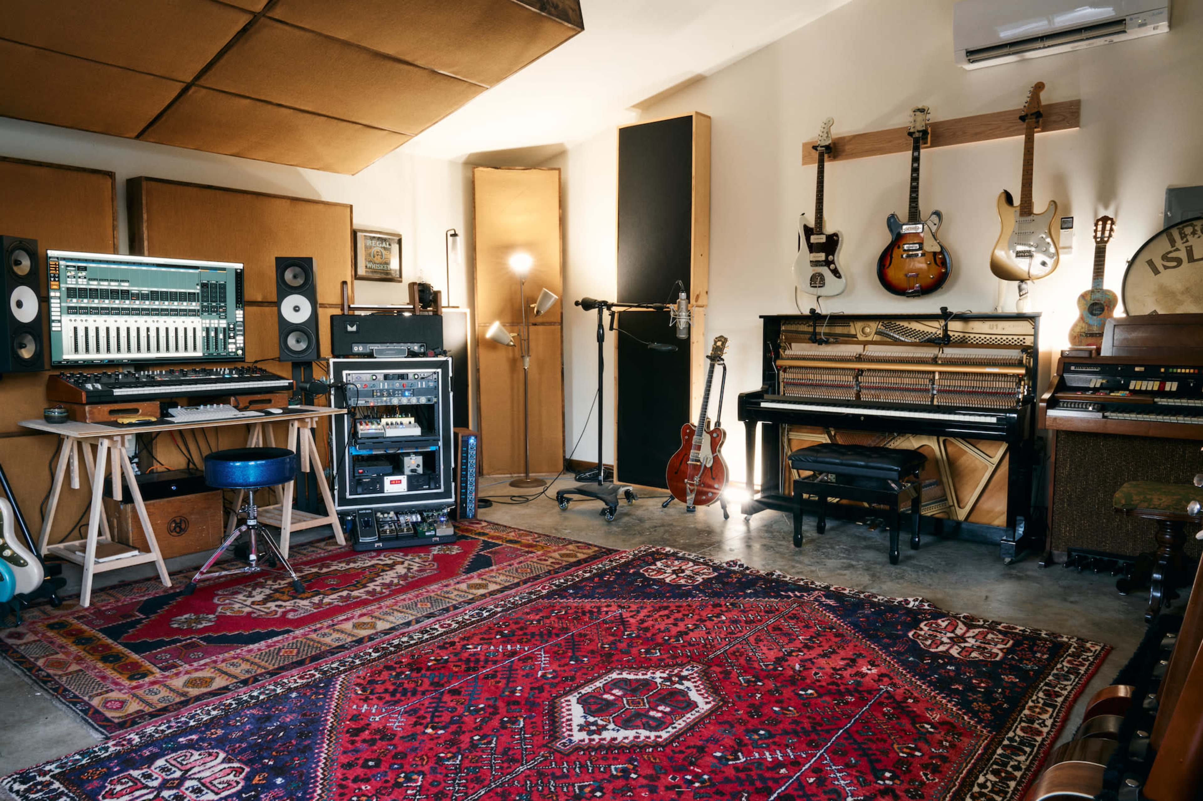 The Place To Be - Recording Studio Image in Madison, Madison, TN