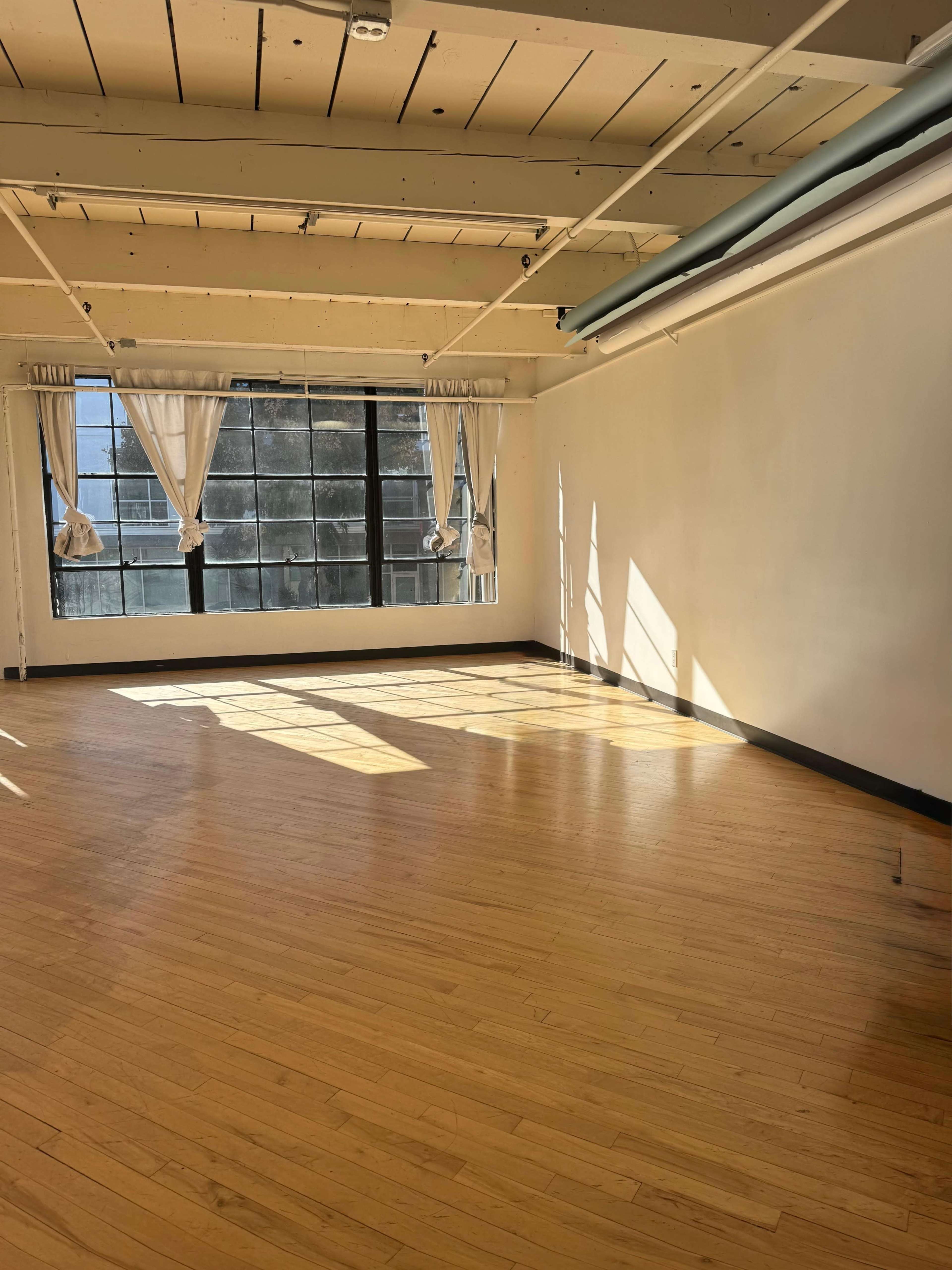 Bright Downtown Studio with Natural Light for Creative Shoots Image in East Village, San Diego, CA