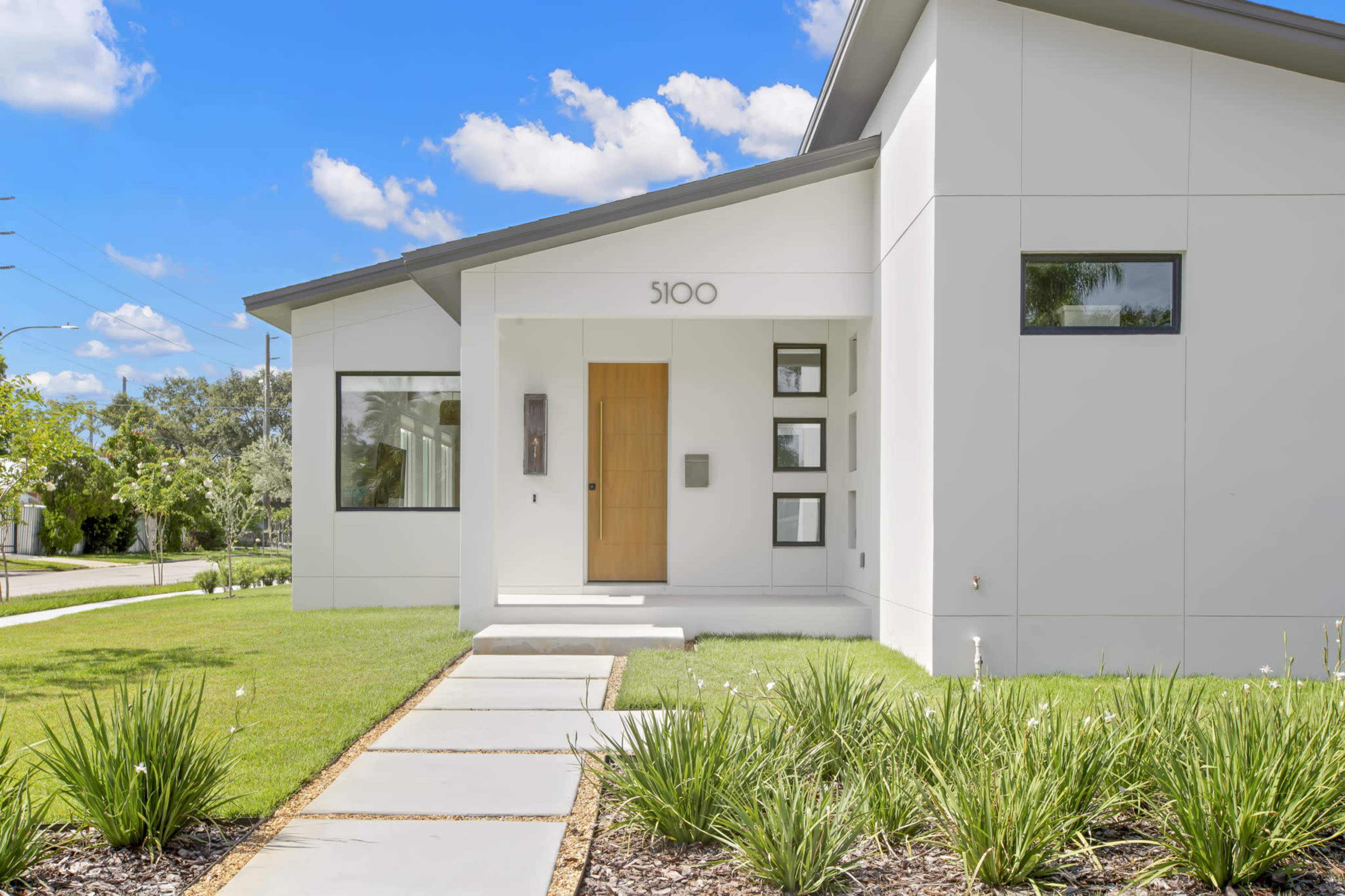 Central Modern MidCentury with Pool Image in St. Petersburg, St Petersburg, FL