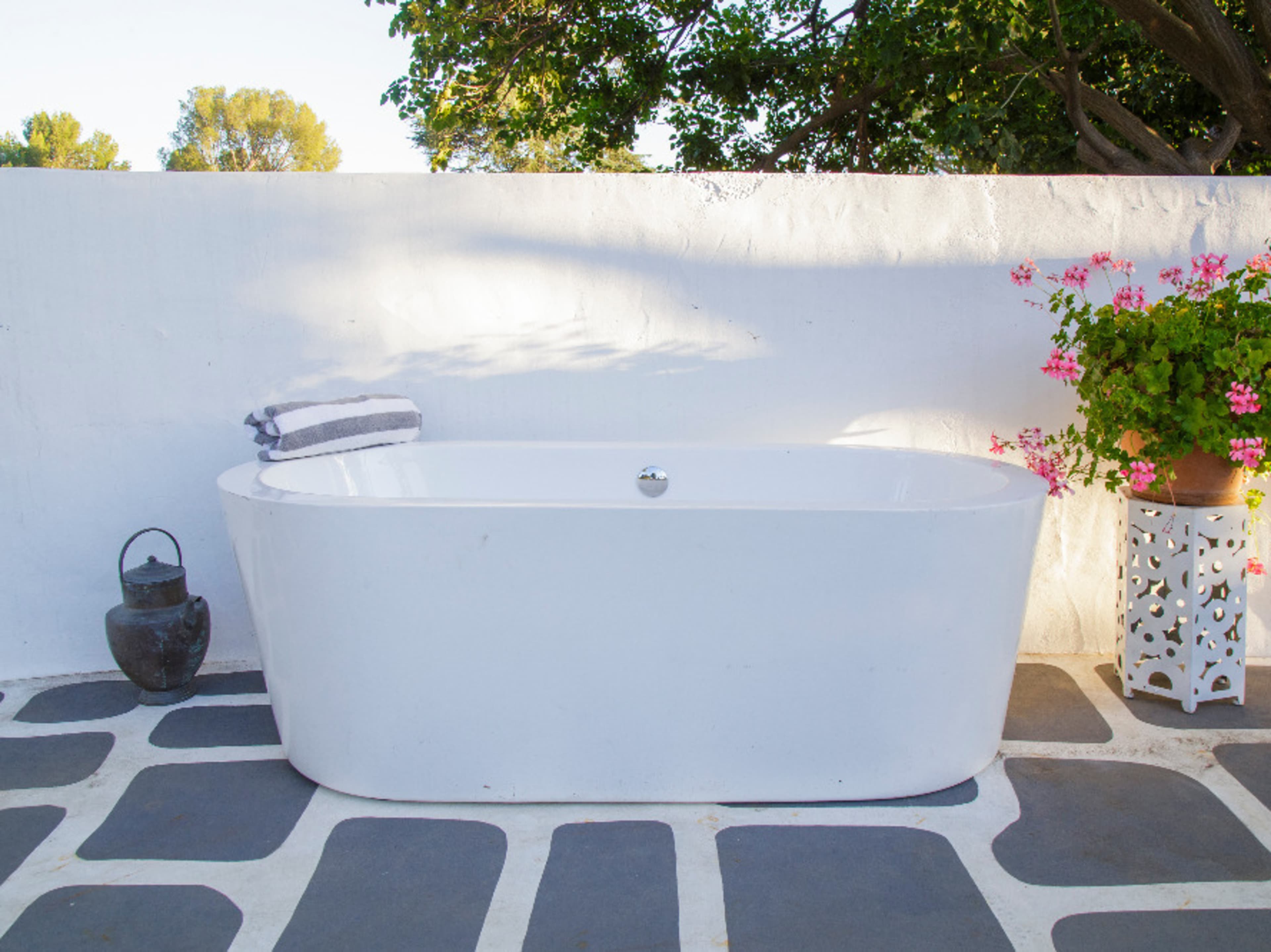 Move and fill tub to  alternate location