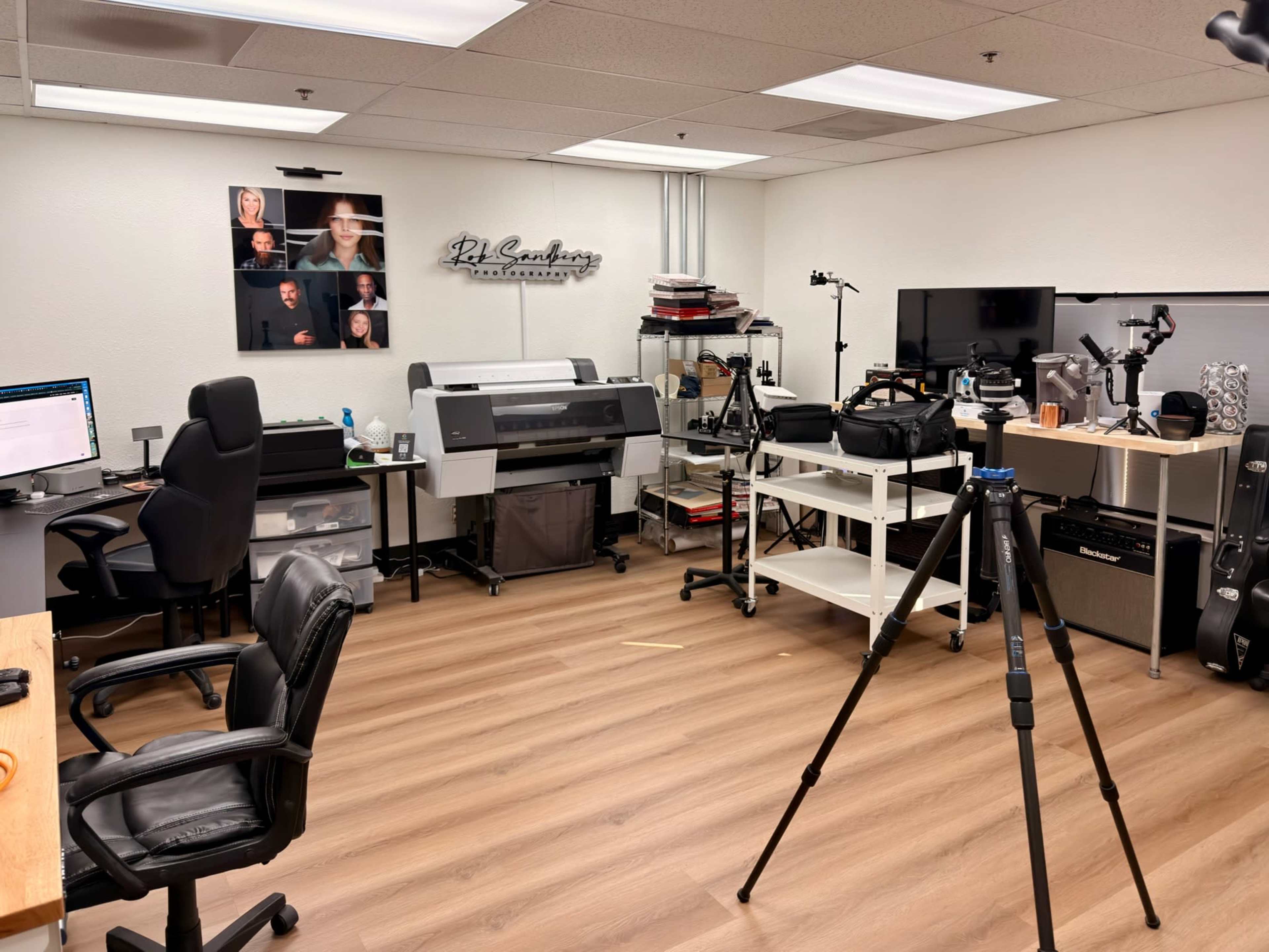 Well equipped photo studio Image in Beaumont, Beaumont, CA