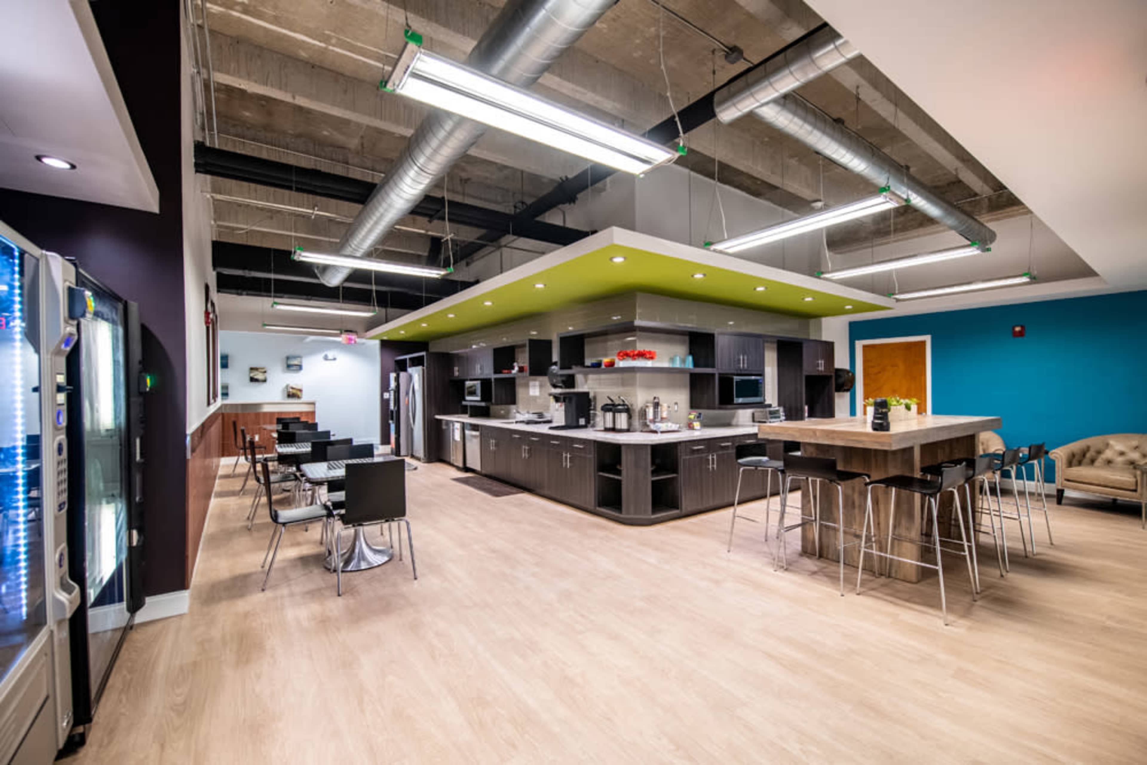 Training or event room great location for 1 to 50 people Image in North Fort Lauderdale, Fort Lauderdale, FL
