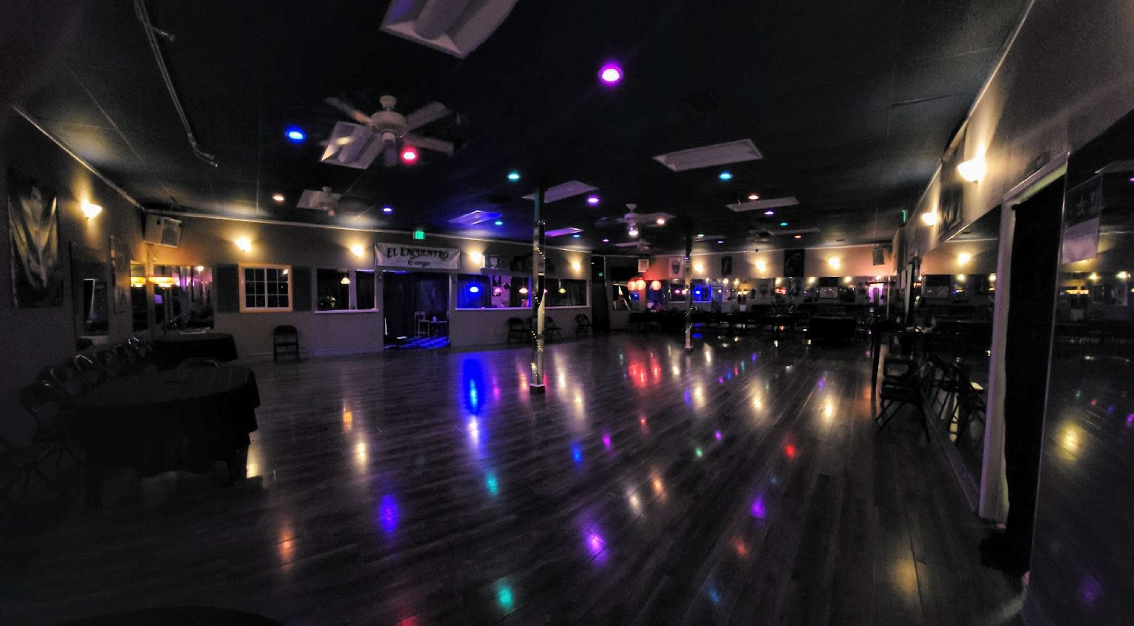 Unique, cozy private dance studio and rehearsal space. Image in Sherman Oaks, Los Angeles, CA