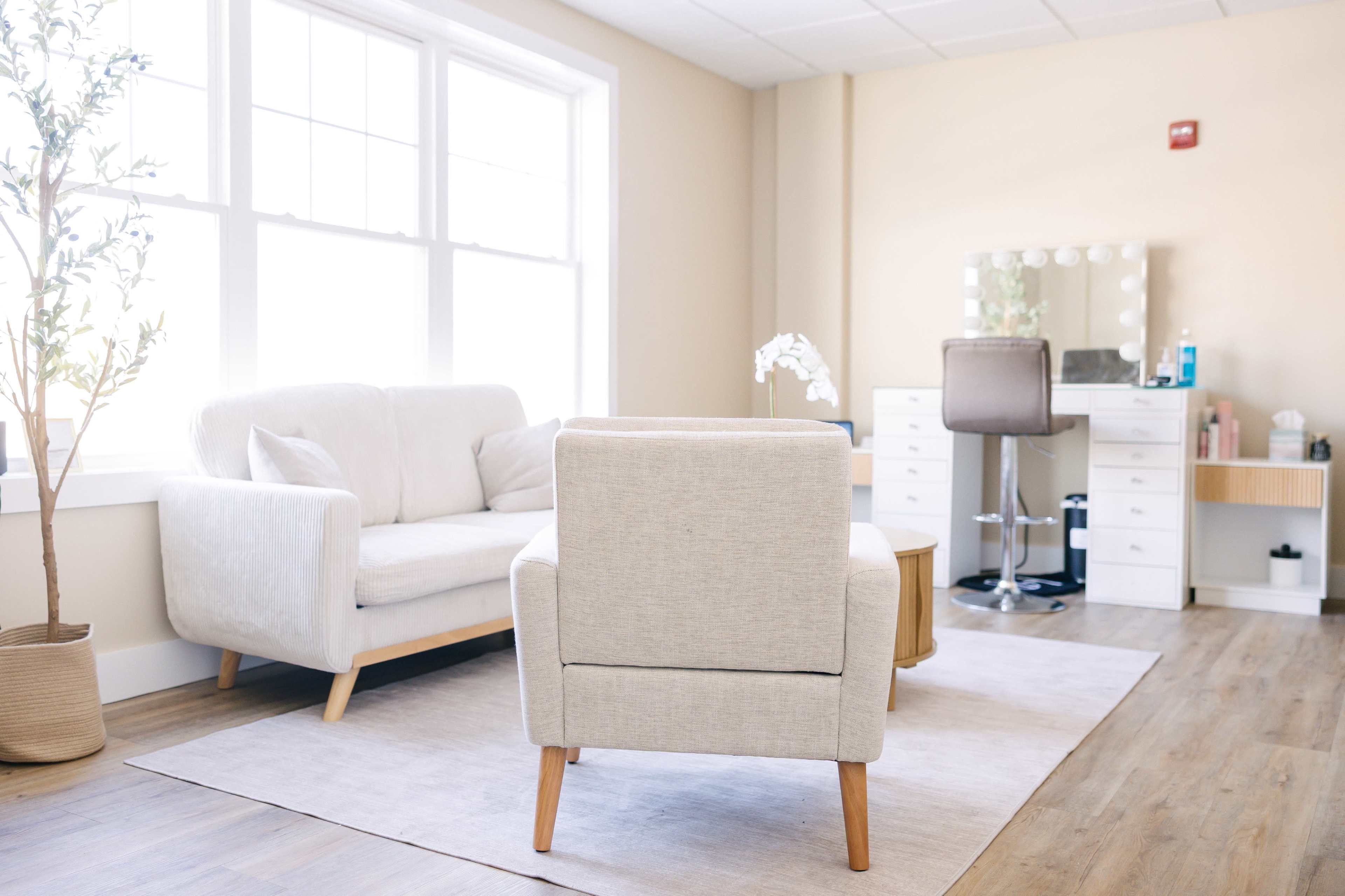 Convenient Southern NH Photo Studio Image in Windham, Windham, NH